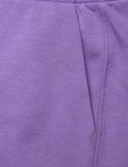 Mads Nørgaard - Organic Sweat Prixina Shorts - sweatshorts - paisley purple - 2
