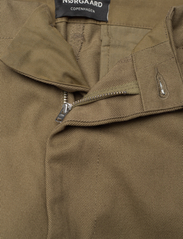 Mads Nørgaard - Tough Twill Jay Pants - chinos - dusky green - 3