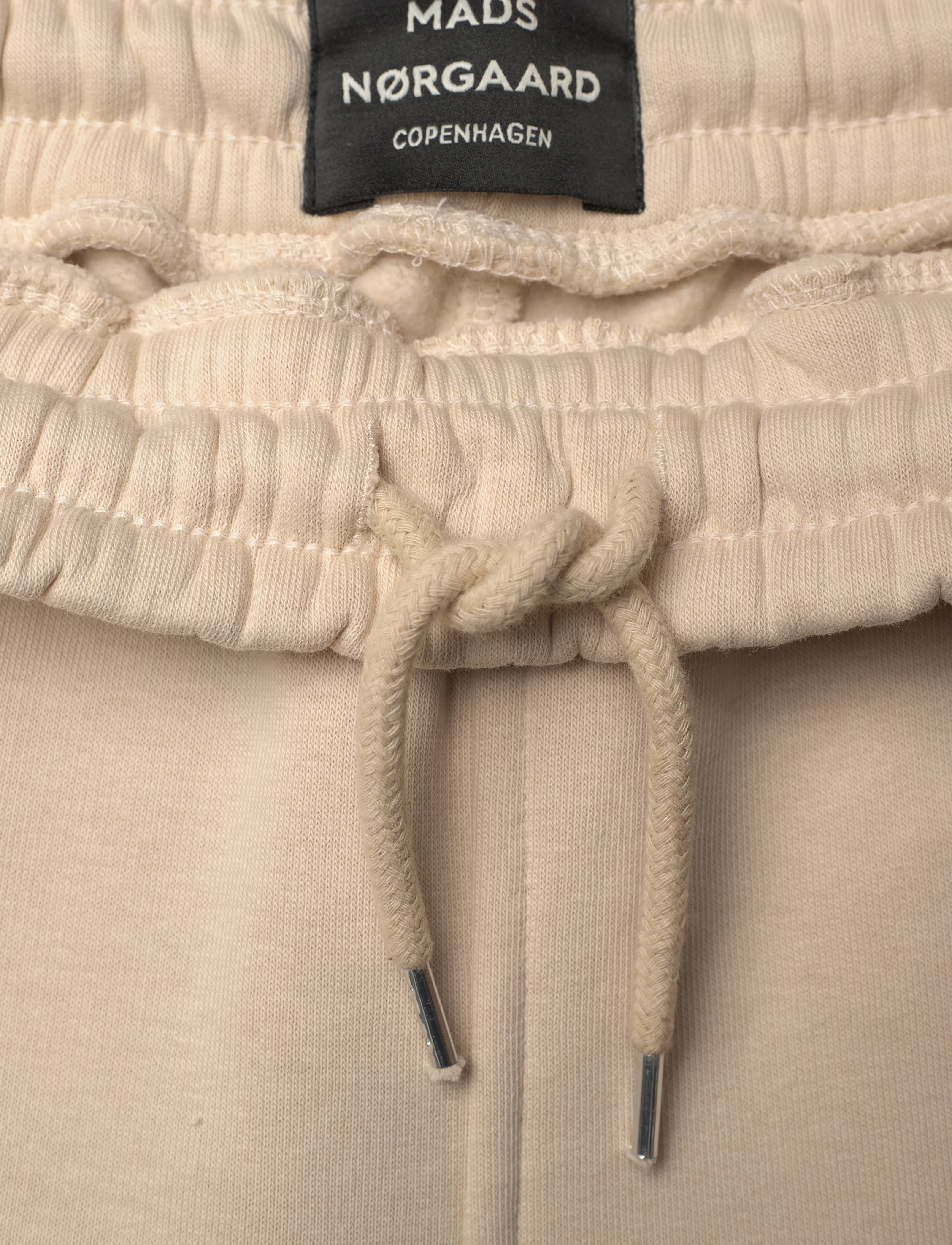 Mads Nørgaard - Standard Logo Shorts - rainy day - 3
