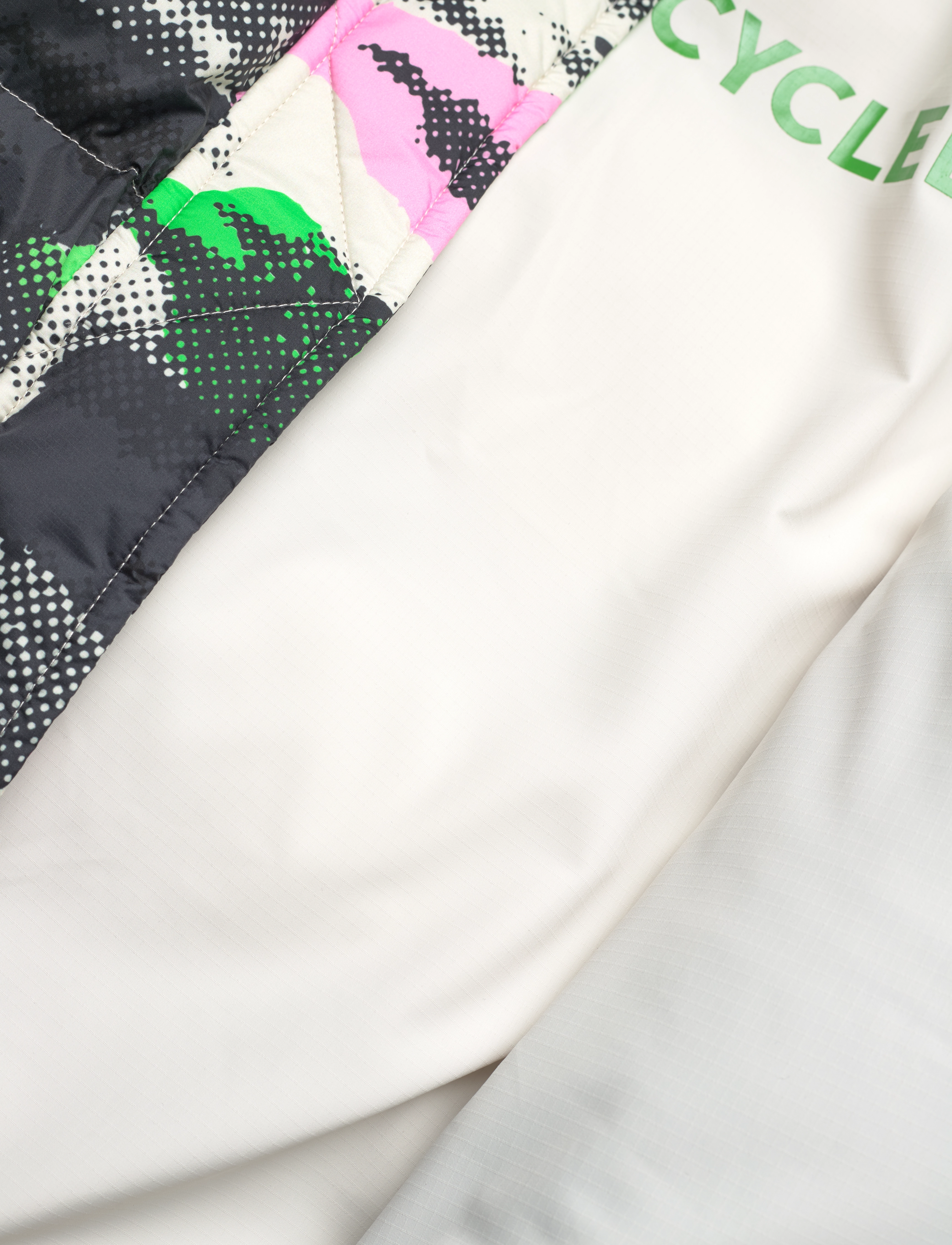 Mads Nørgaard - Recycle Jenkis Jacket AOP - kurtki puchowe - mesh camo aop - 4