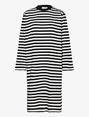 Mads Nørgaard - Heavy Single Stripe Nolly Dress - t-shirt-kleider - black/snowwhite - 0