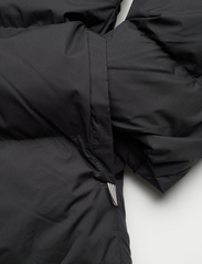 Mads Nørgaard - Recycle Junino Jacket - puhvis ja polsterdatud - black - 3
