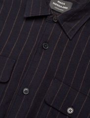 Mads Nørgaard - Flannel Heavy Malte Stripe Shirt - casual shirts - deep well/cub - 3