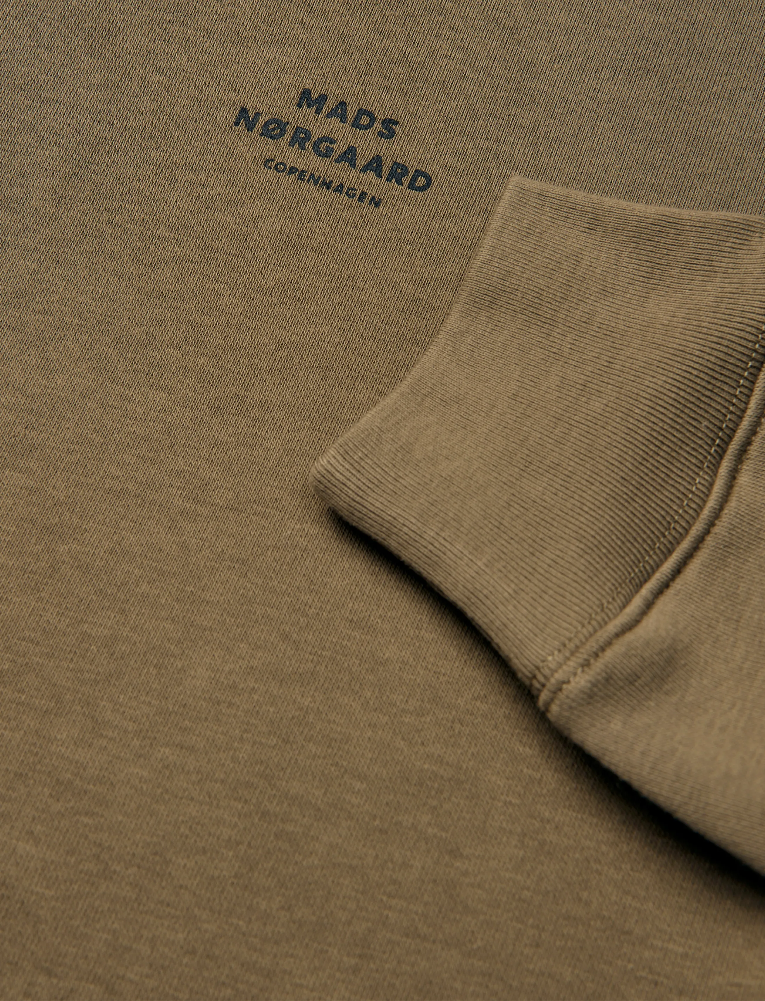 Mads Nørgaard - Standard Crew Logo Sweat FAV - dressipluusid - tarmac - 1