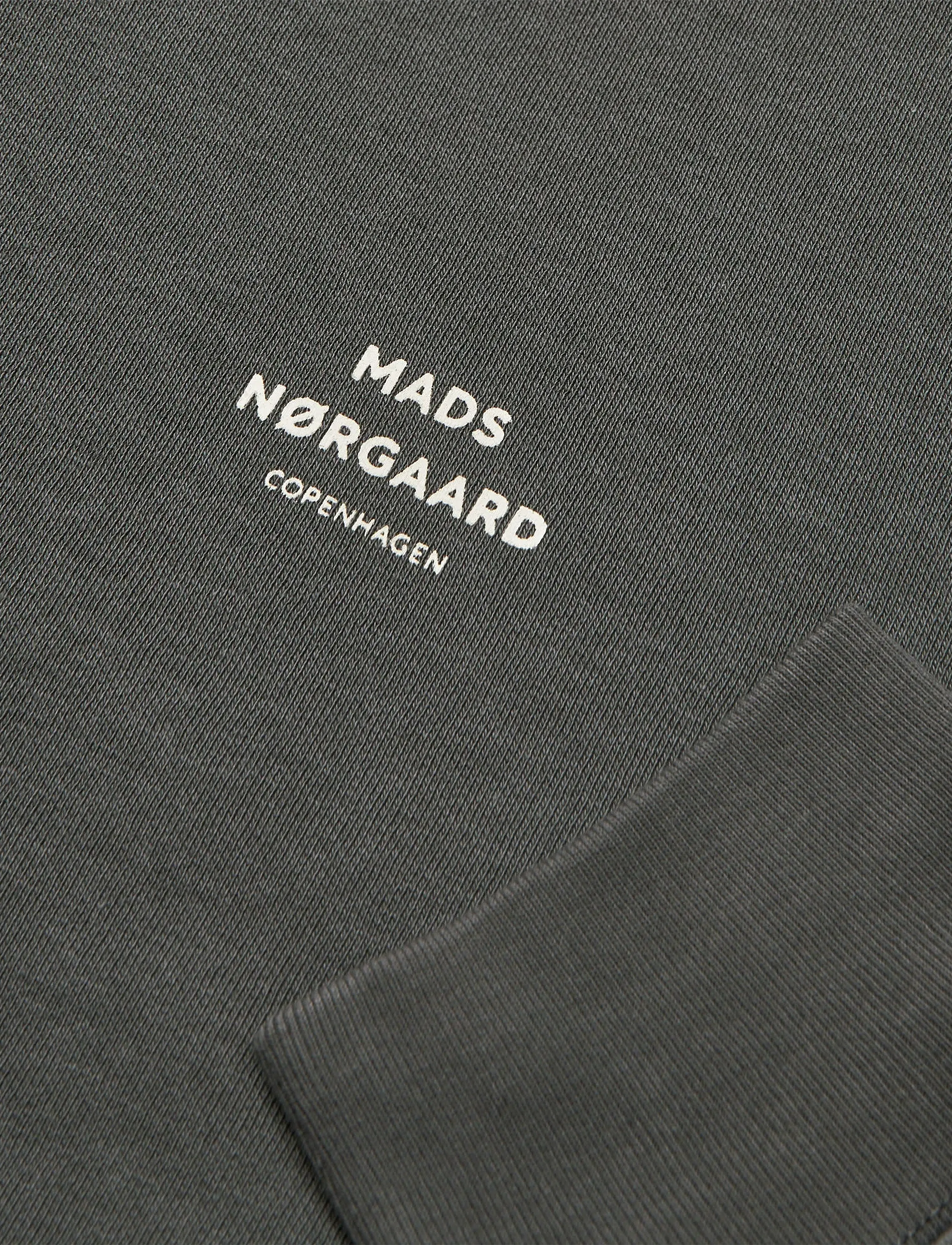 Mads Nørgaard - Standard Hoodie Logo Sweat - hættetrøjer - asphalt - 1