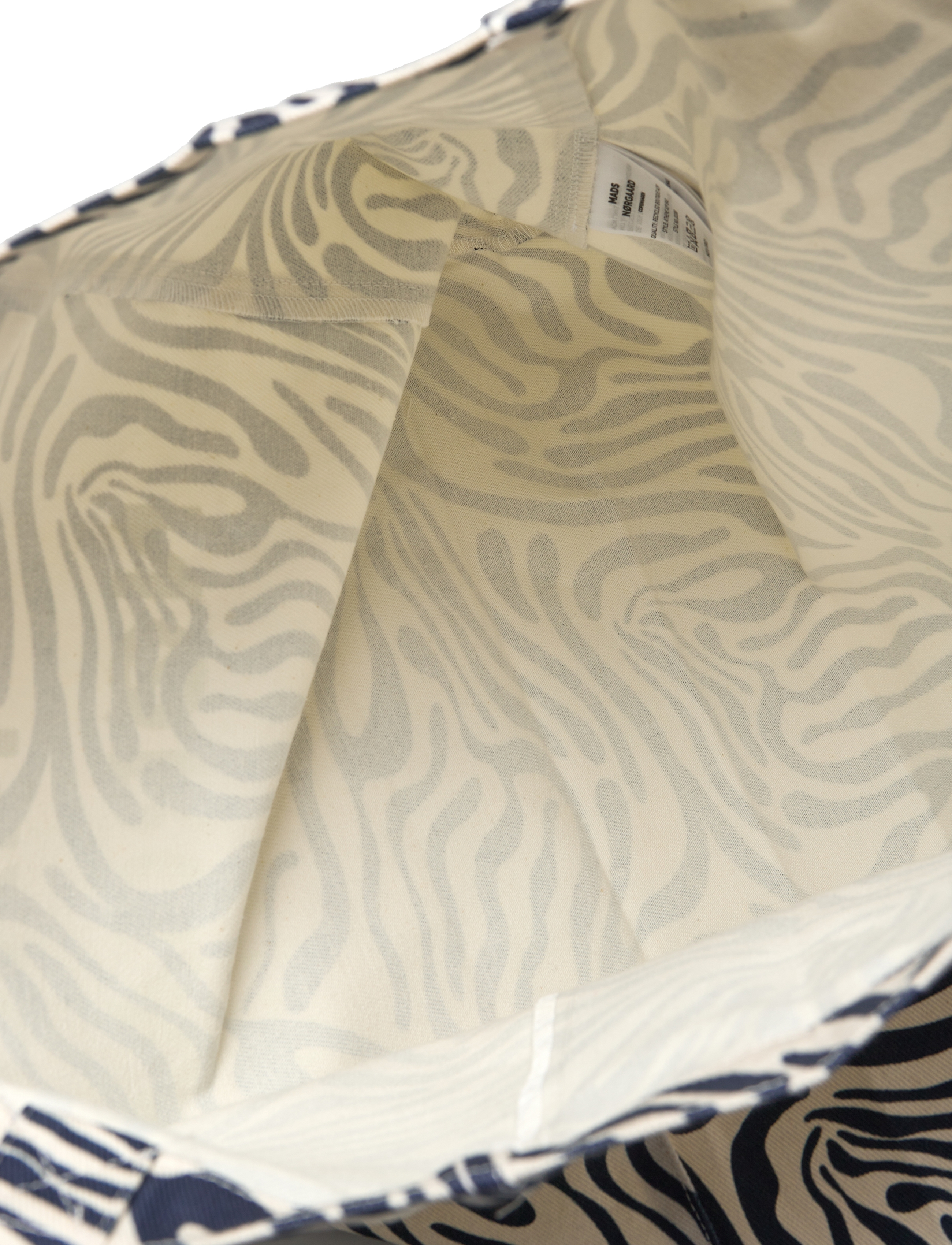 Mads Nørgaard - Recycled Boutique Athene AOP Bag - zebra aop/sagasso sea - 3