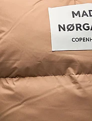 Mads Nørgaard - Recycle Pillow Bag - ziemeļvalstu stils - tiger's eye - 3
