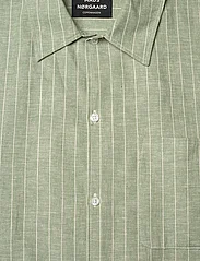 Mads Nørgaard - Cotton Linen Mateo Stripe Shirt SS - nordischer stil - sea spray/birtch - 2