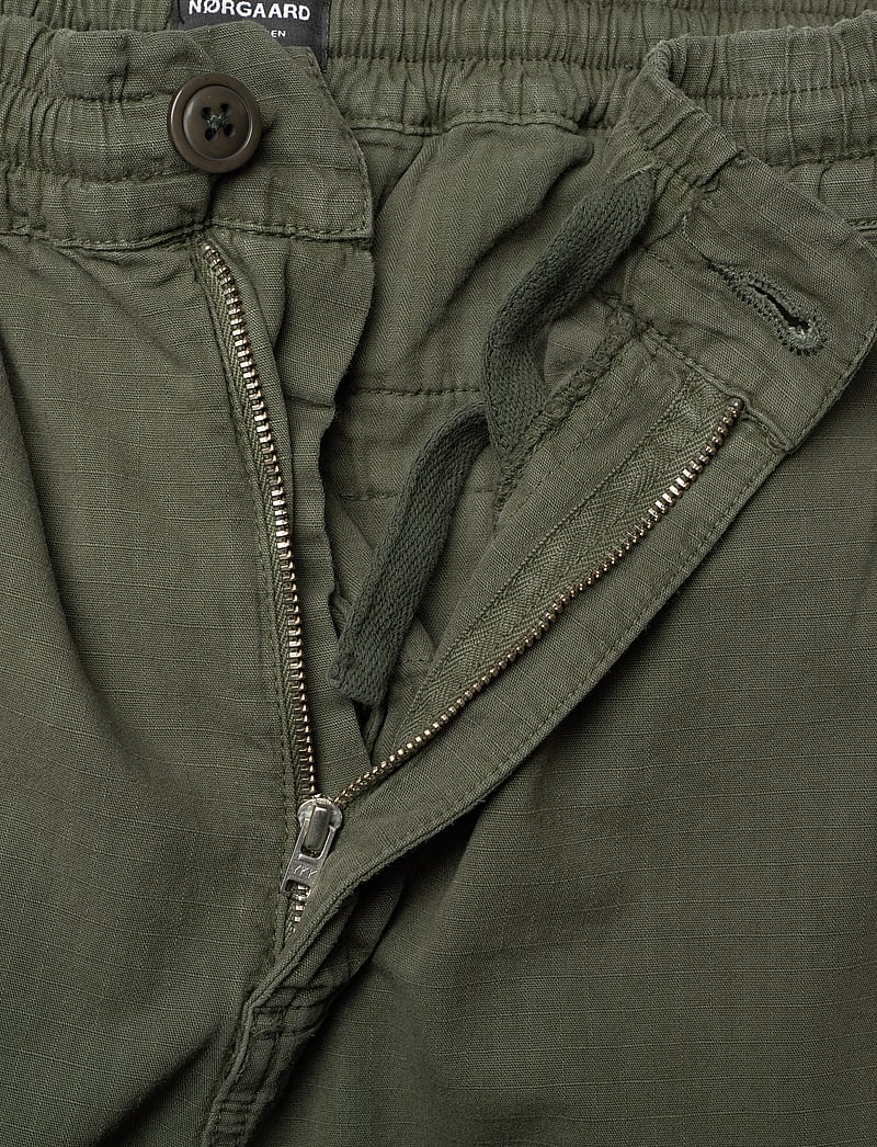 Mads Nørgaard - Cotton Ripstop Hektor Pants - casual byxor - olive night - 3