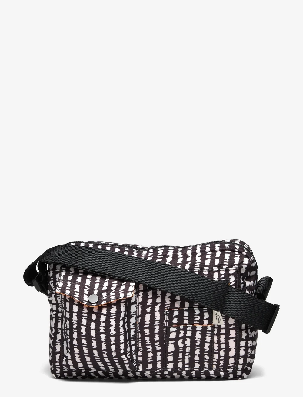 Mads Nørgaard - Bel One Art Cappa Bag - modetrends - scribble black/arctic wolf aop - 0