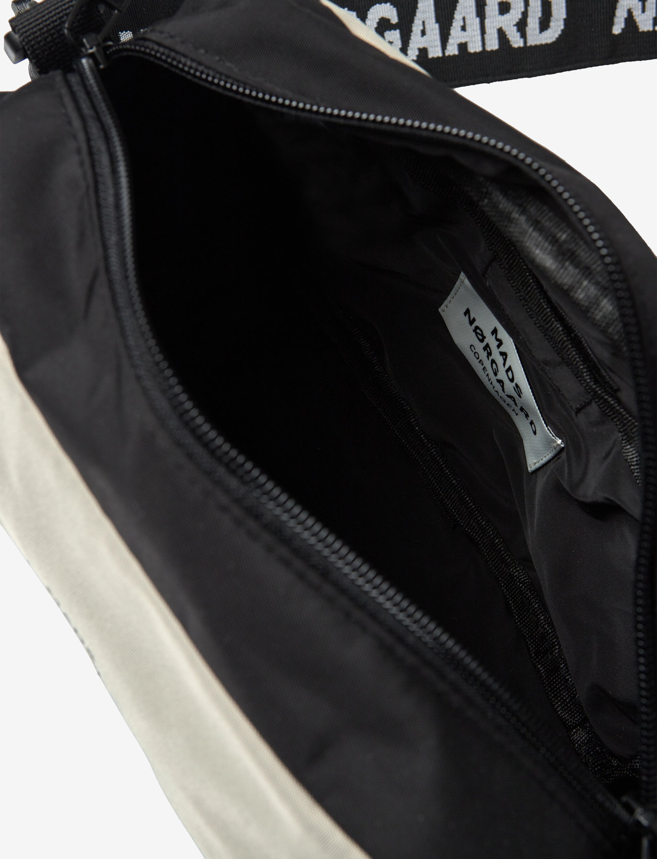 Mads Nørgaard - Tian Fae Block Bag - black/coral cloud - 4