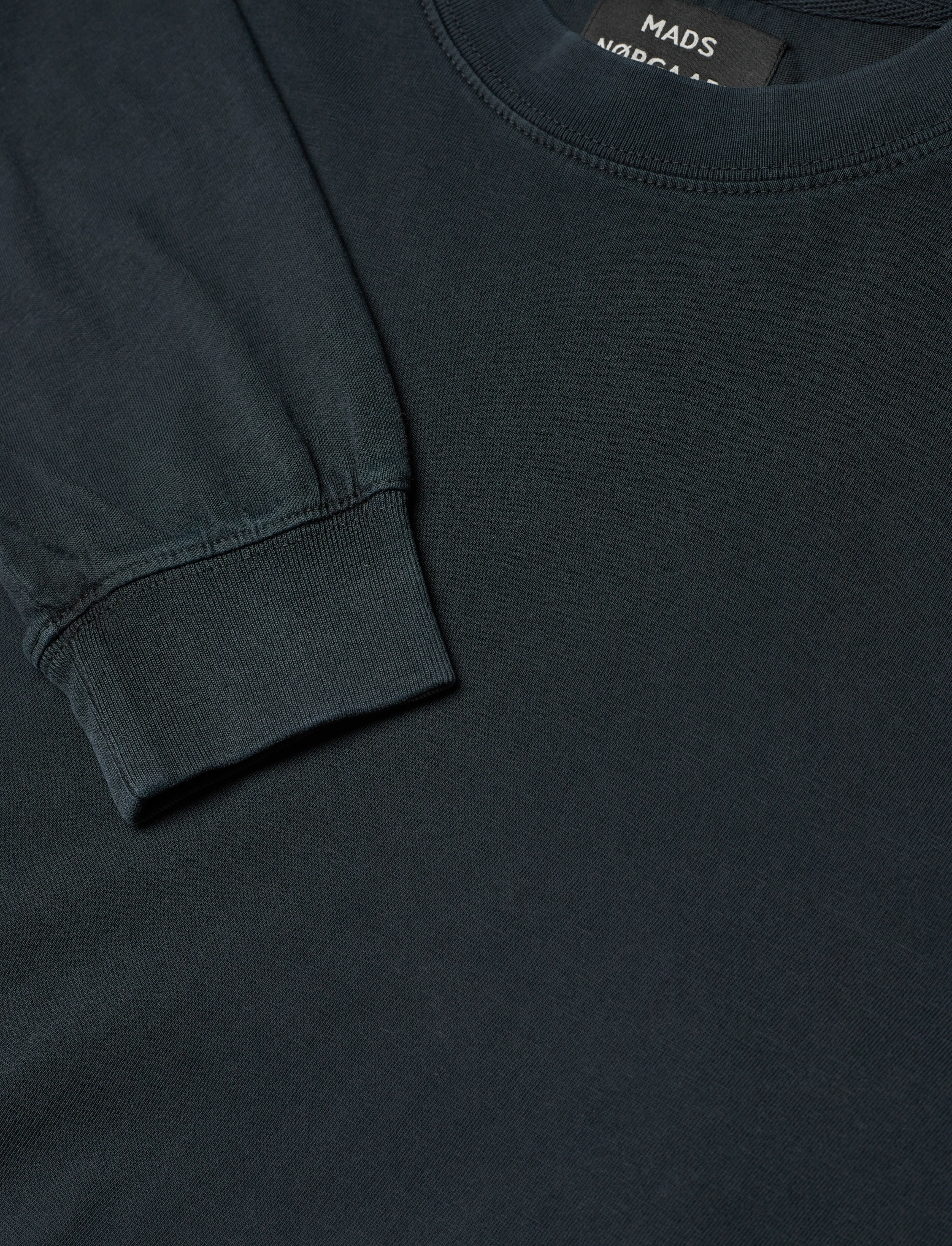 Mads Nørgaard - Cotton Jersey Dye Frode Tee LS - black - 2