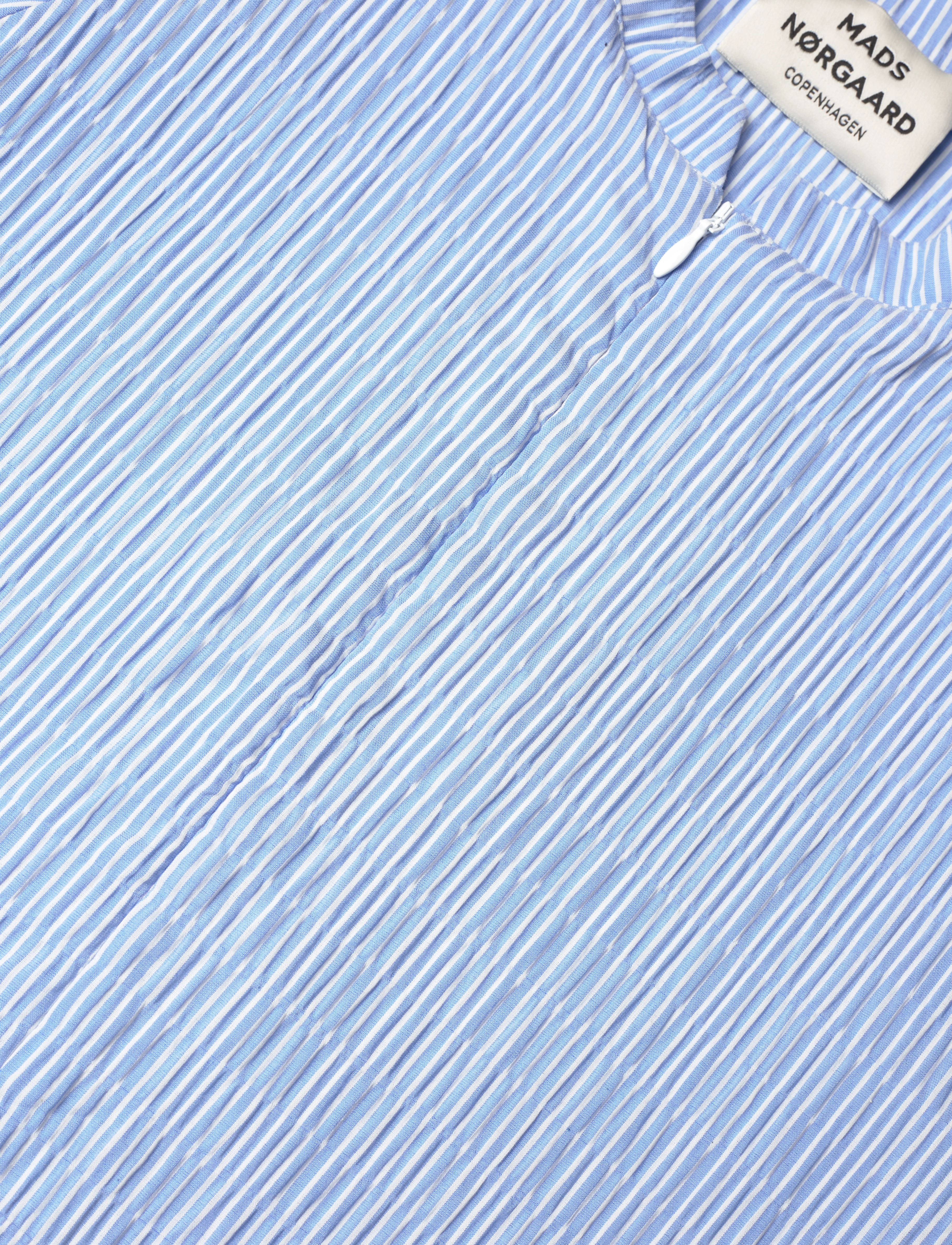 Mads Nørgaard - Crinckle Pop Dupina Dress - della robbia blue/white - 2