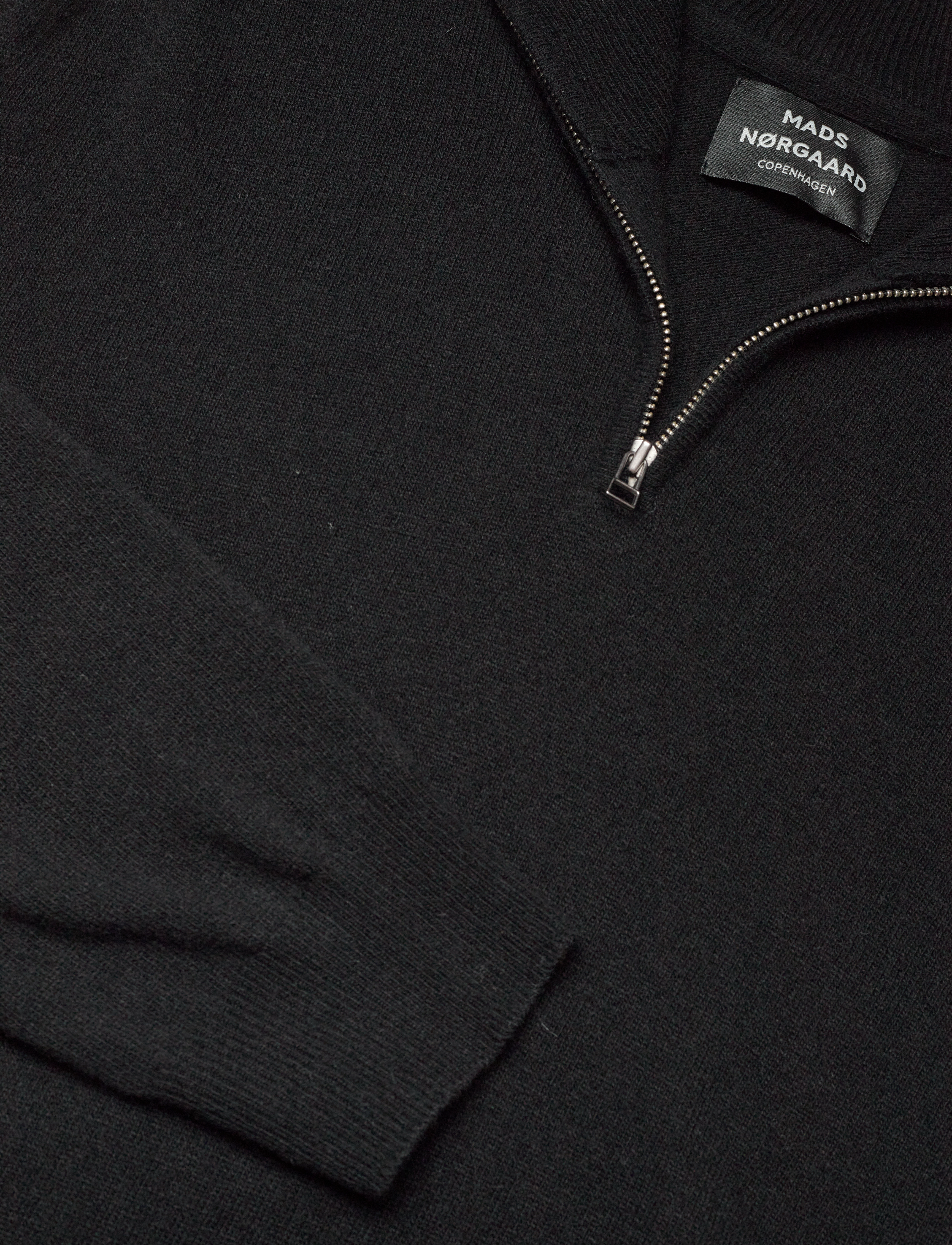 Mads Nørgaard - Eco Wool Halfdan Knit - black - 2