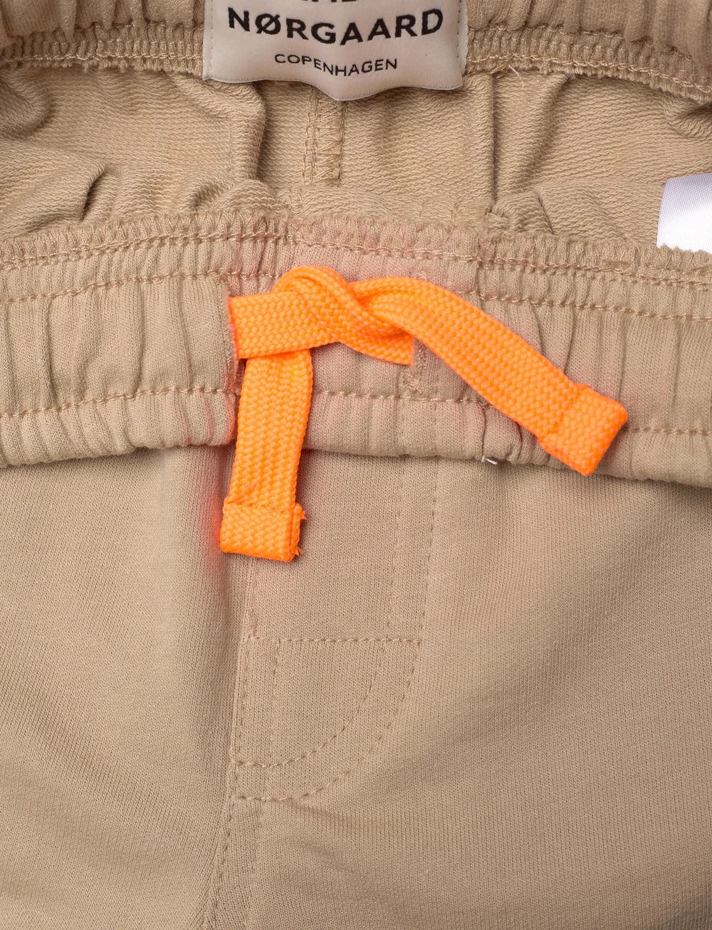 Mads Nørgaard - Light Terry Seano Shorts - sweatshorts - trench coat - 3