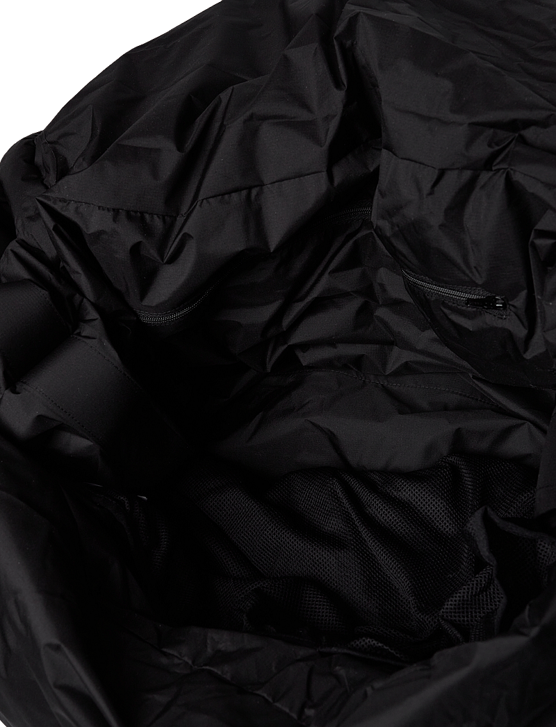 Mads Nørgaard - Recycle Pillow Bomb Bag - modetrends - jet black - 4