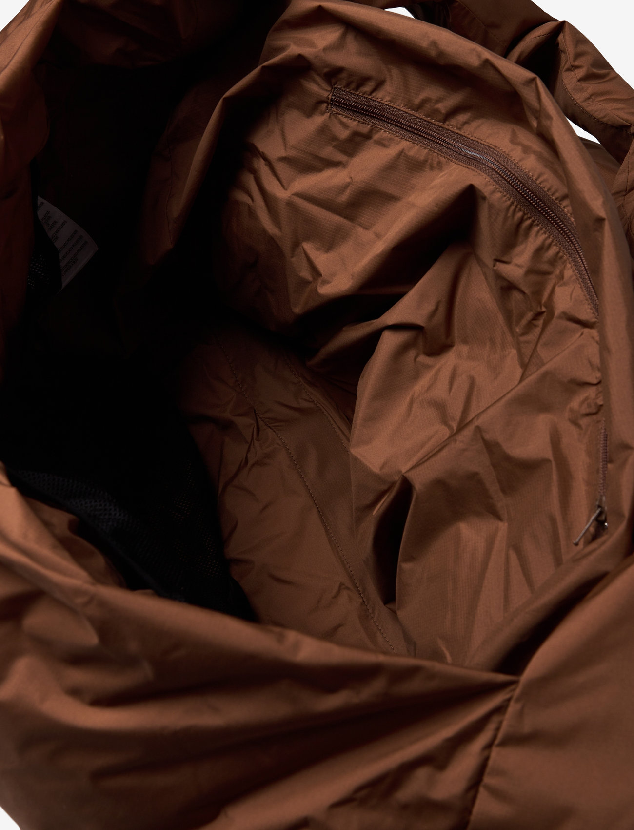 Mads Nørgaard - Recycle Pillow Bomb Bag - modetrends - toasted coconut - 4