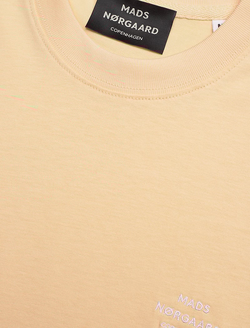 Mads Nørgaard - Cotton Jersey Frode Emb Logo Tee - kurzärmelig - cornhusk - 2