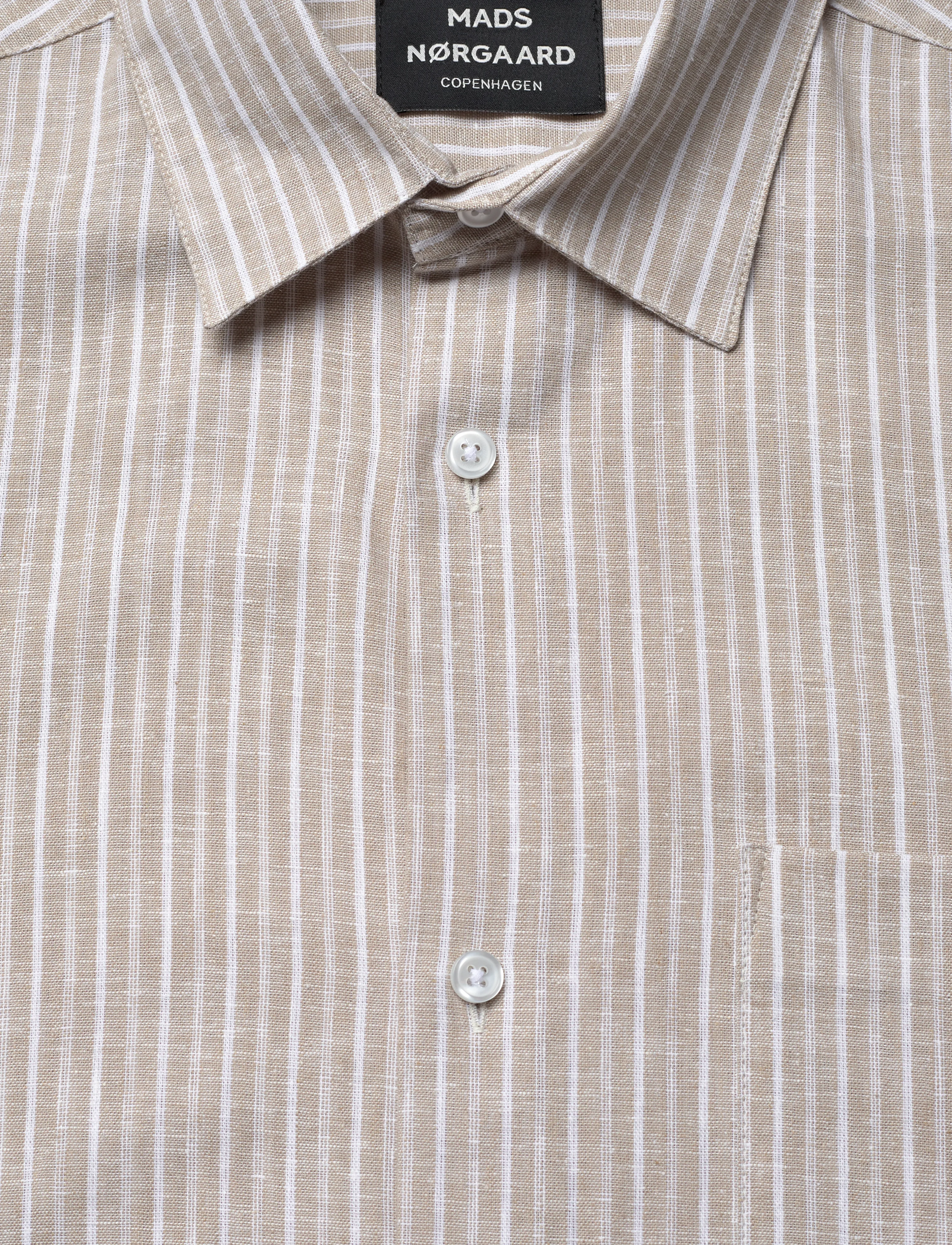 Mads Nørgaard - Cotton Linen Victor Stripe Shirt SS - linen shirts - trench coat/white - 2