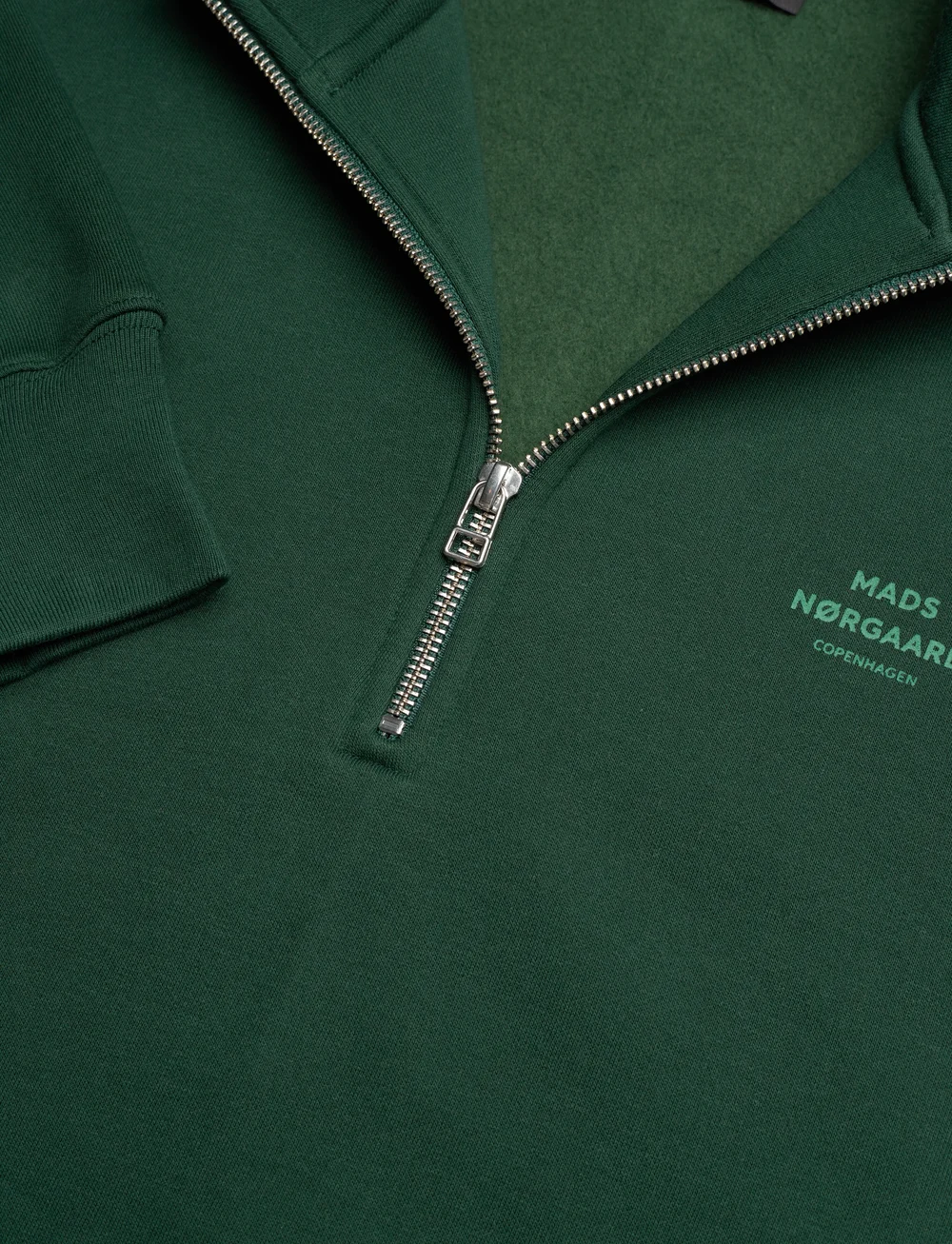 Mads Nørgaard - Standard Half Zip Logo Sweat - shoppa efter tillfälle - pine grove - 2