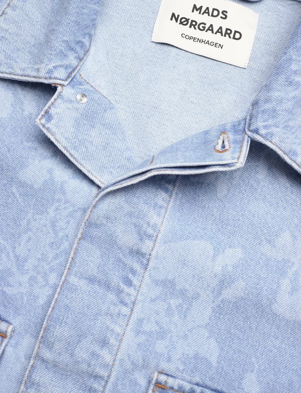 Mads Nørgaard - Art Denim Soleil Jacket - denimjakker - light denim/ink flower aop - 2