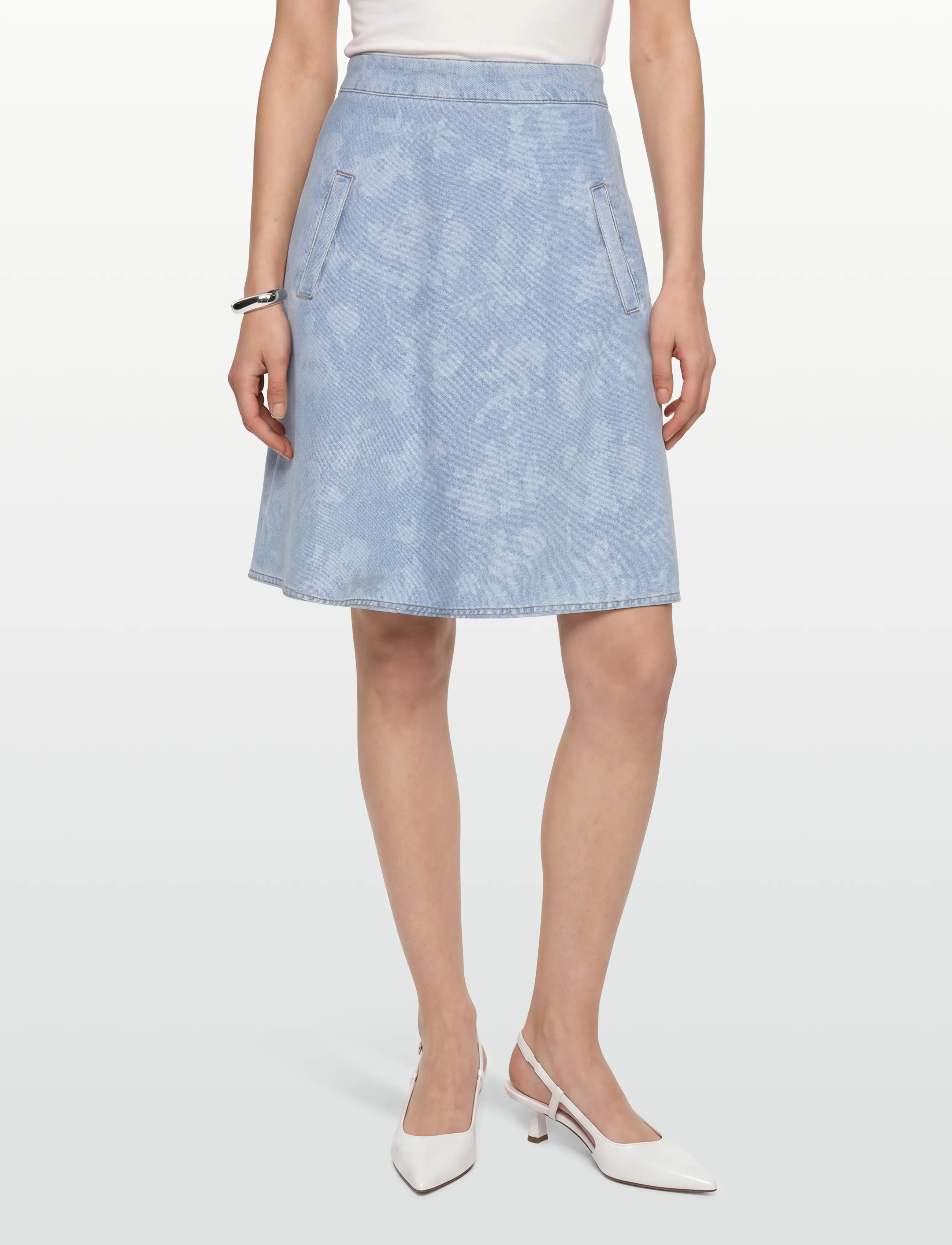 Mads Nørgaard - Art Denim Stelly Skirt - jeansowe spódnice - light denim/ink flower aop - 3