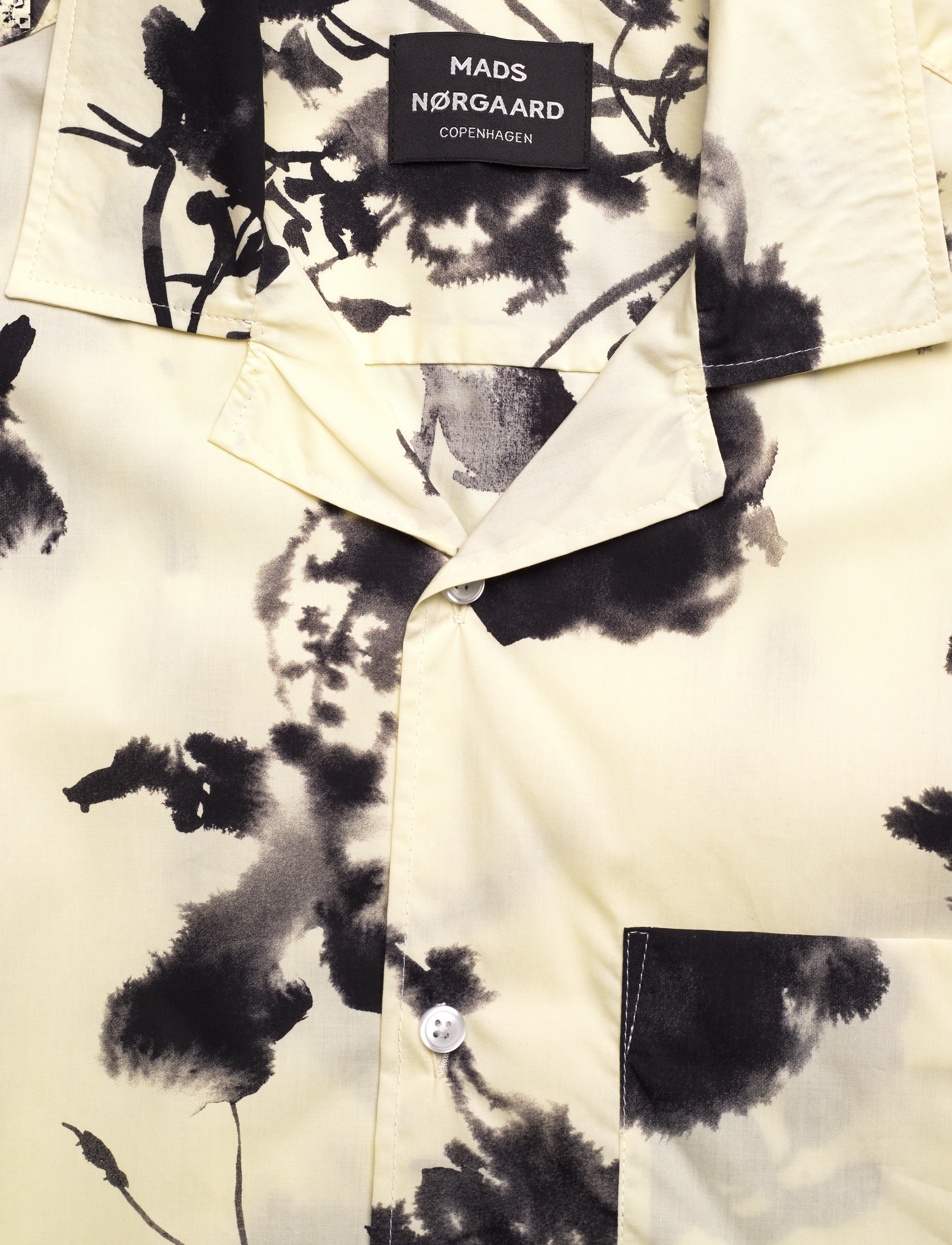 Mads Nørgaard - Organic Cotton Poplin Kenji AOP Shirt SS - kurzarmhemden - tender yellow - 2