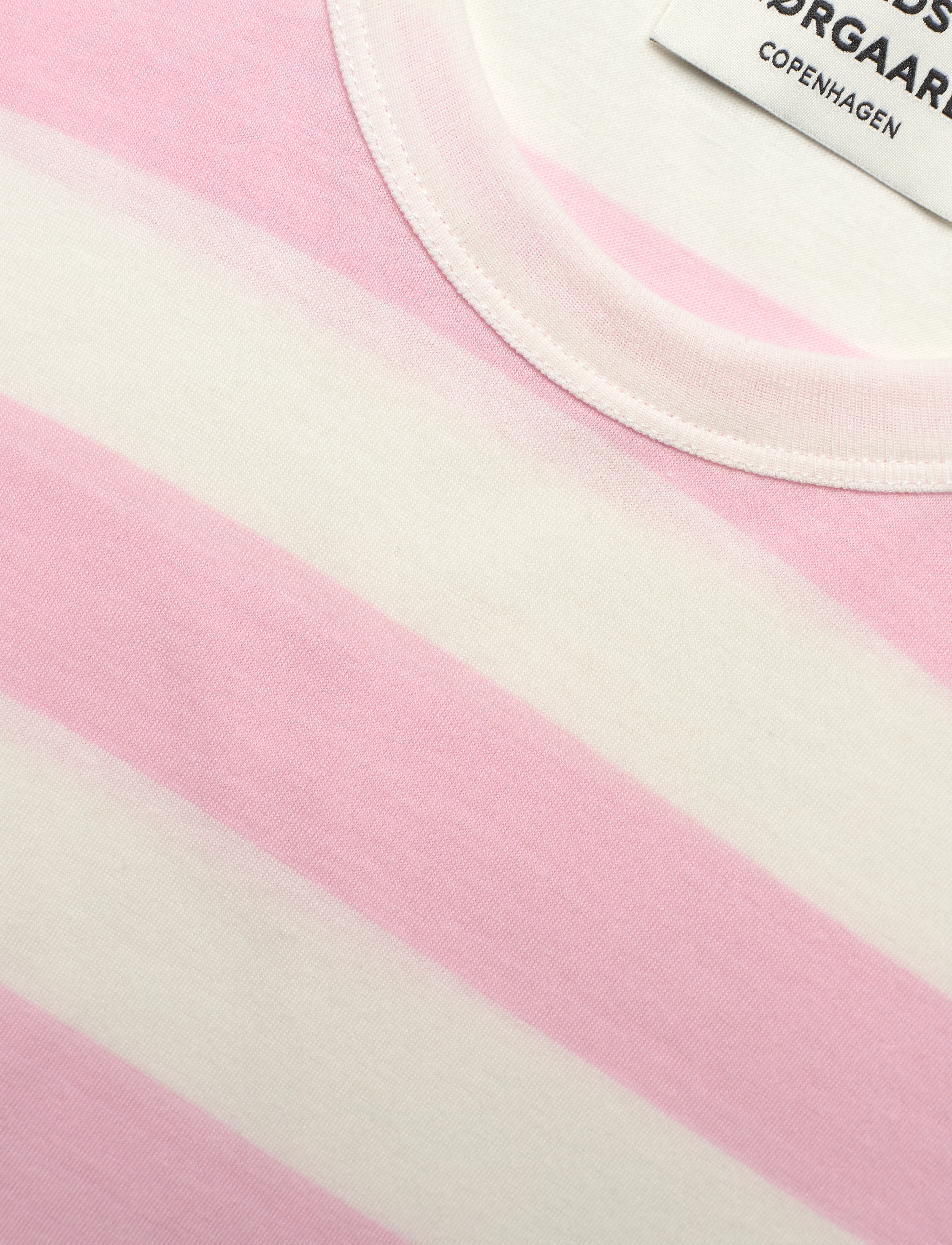 Mads Nørgaard - Single Organic Grace Tee - parfait pink/white alyssum - 2