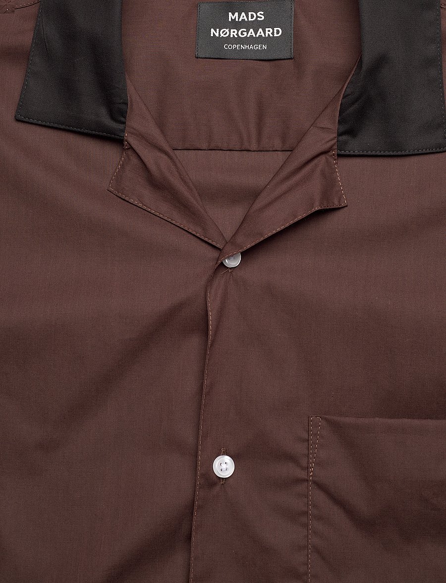Mads Nørgaard - Organic Cotton Poplin Kenji Shirt SS - chemises à manches courtes - chicory coffee - 2