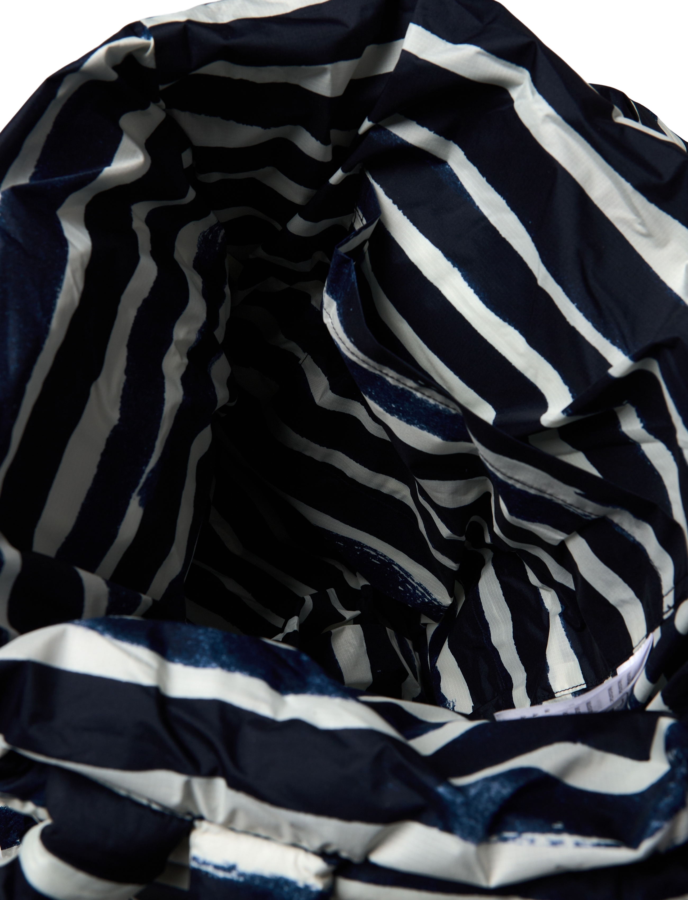 Mads Nørgaard - Recycle Pillow AOP Bag - tote bags - aop stripe/parisian night - 4