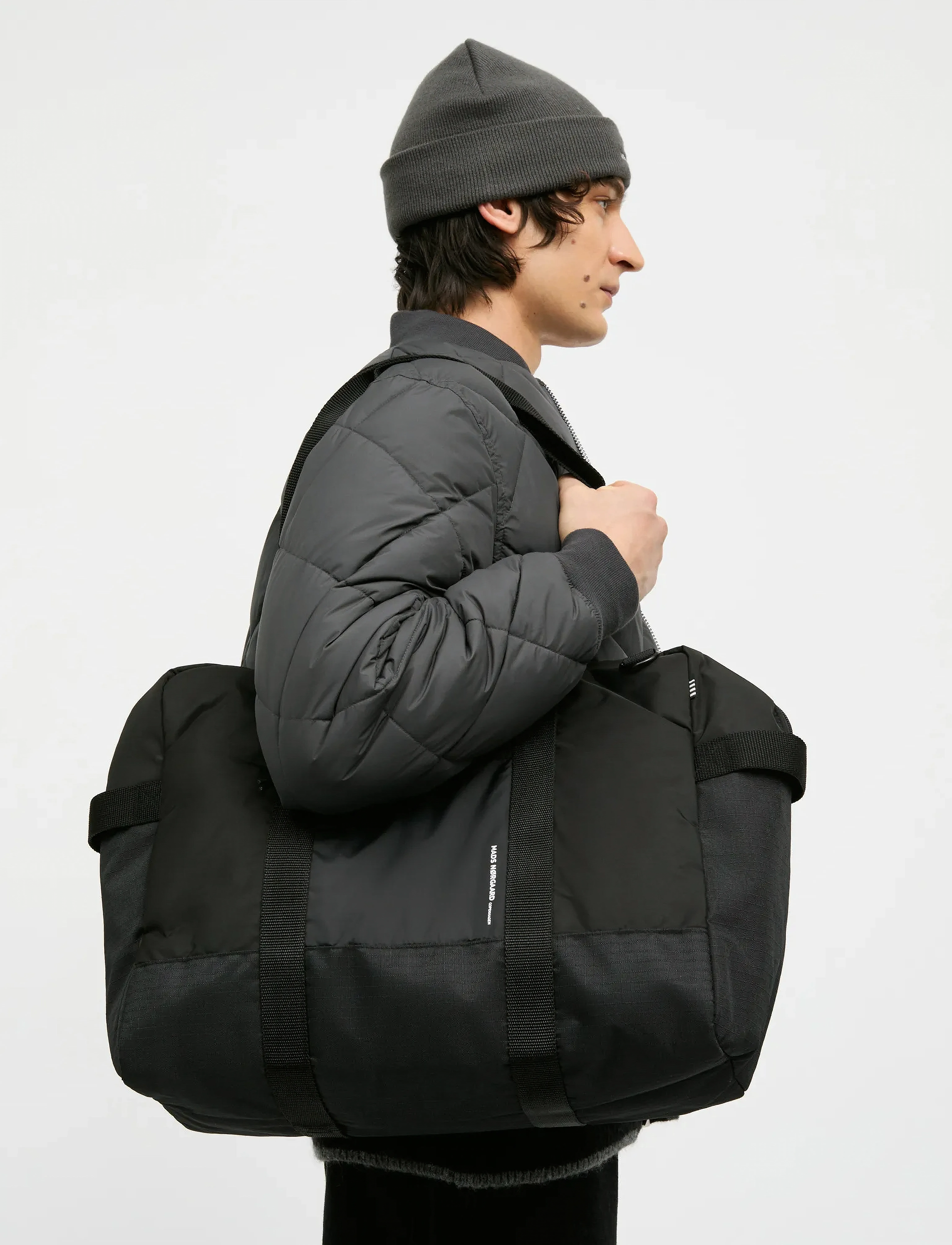 Mads Nørgaard Tian Flyaway Bag, One Size, Bags, Schwarz - Weekend & Gym Männerswear