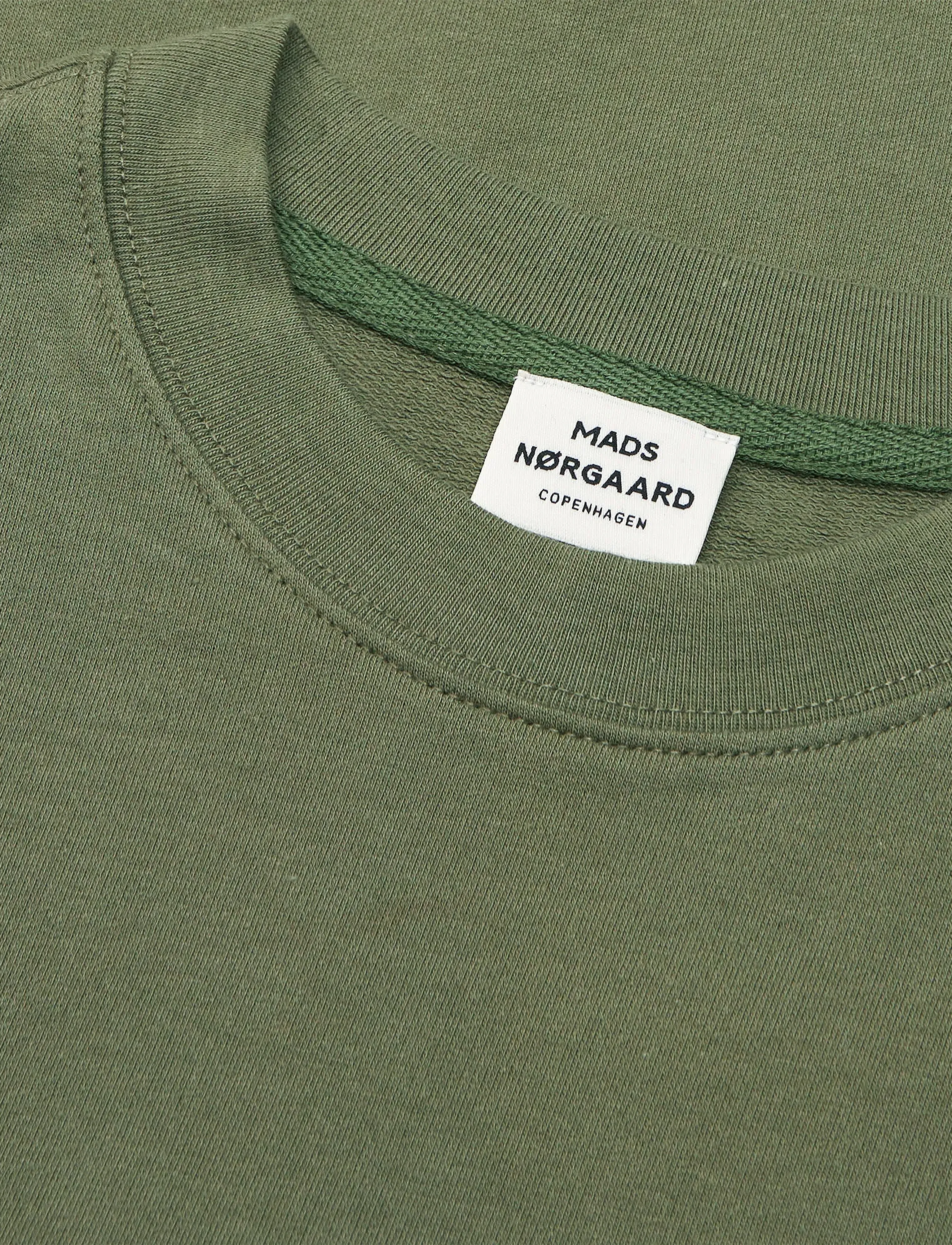 Mads Nørgaard - Light Terry Solo Sweatshirt - sweatshirts - four leaf clover - 2