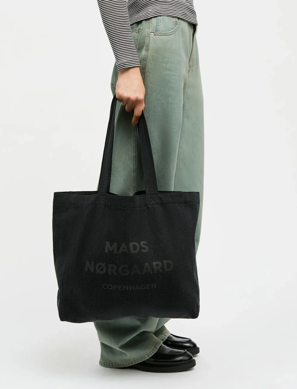 Mads Nørgaard - Boutique Washed Athene Bag - shoppingväskor - washed black - 0