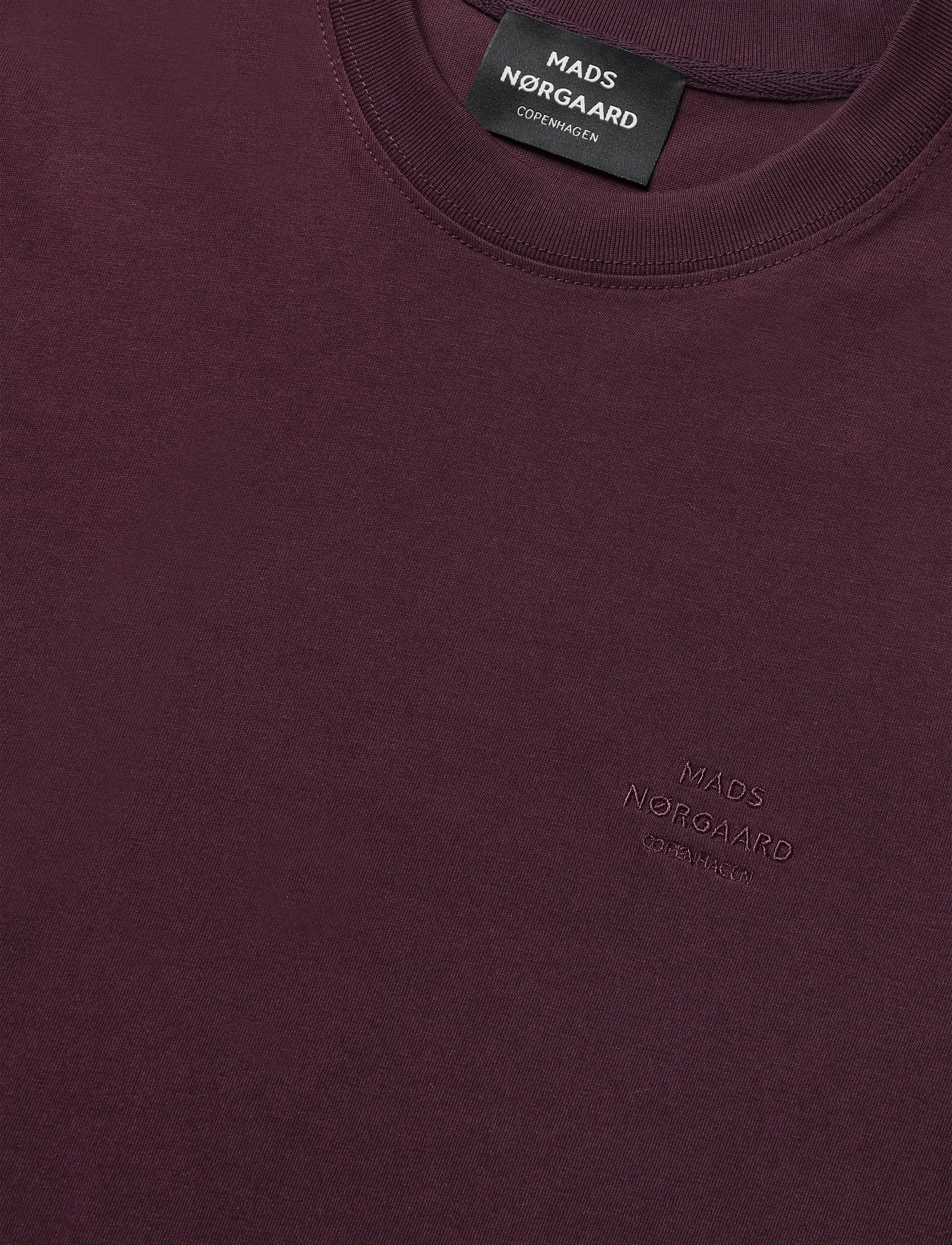 Mads Nørgaard - Cotton Jersey Frode Logo Tee FAV - lühikeste varrukatega t-särgid - winetasting - 2