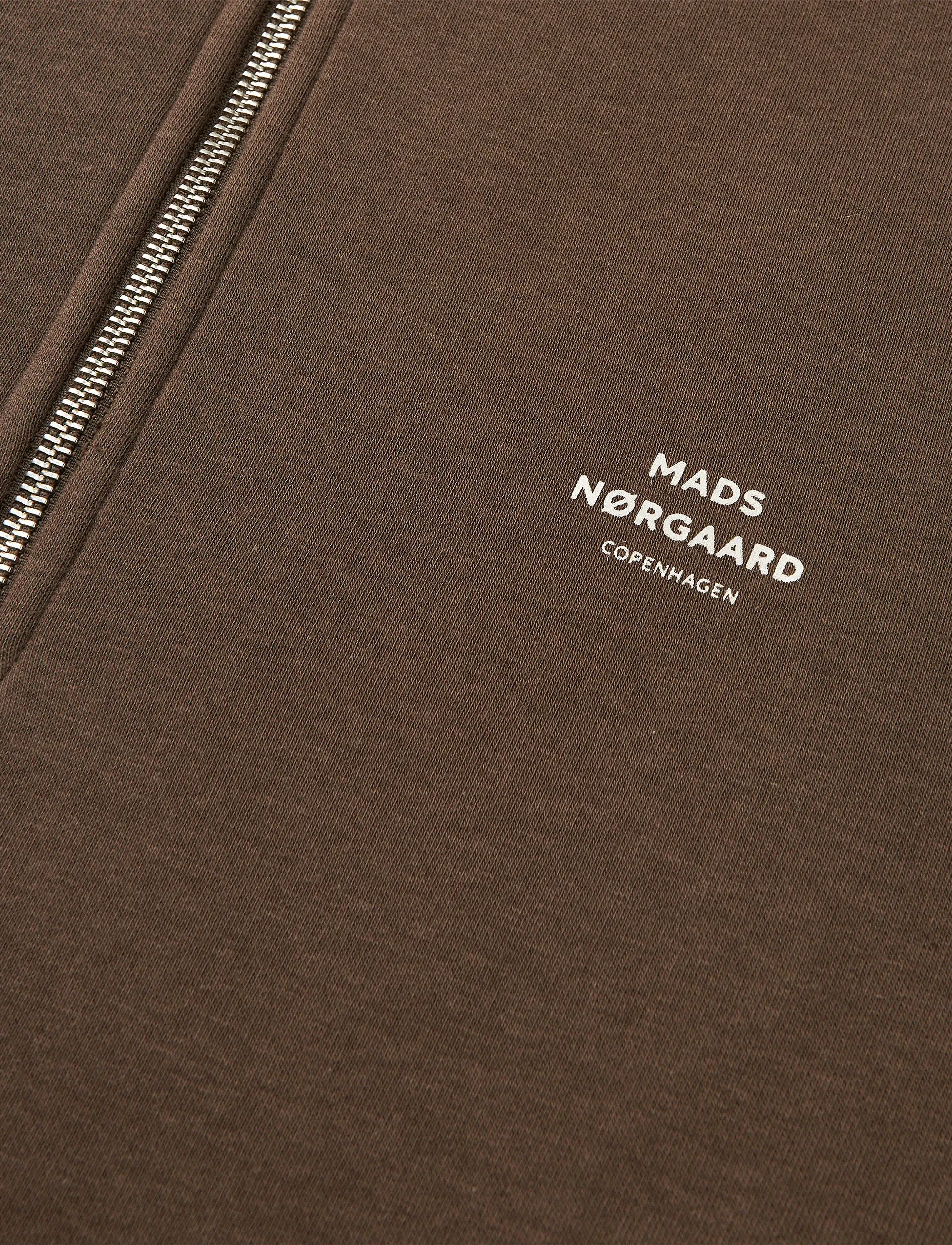 Mads Nørgaard - Standard Half Zip Logo Sweat - shop efter anledning - demitasse - 1