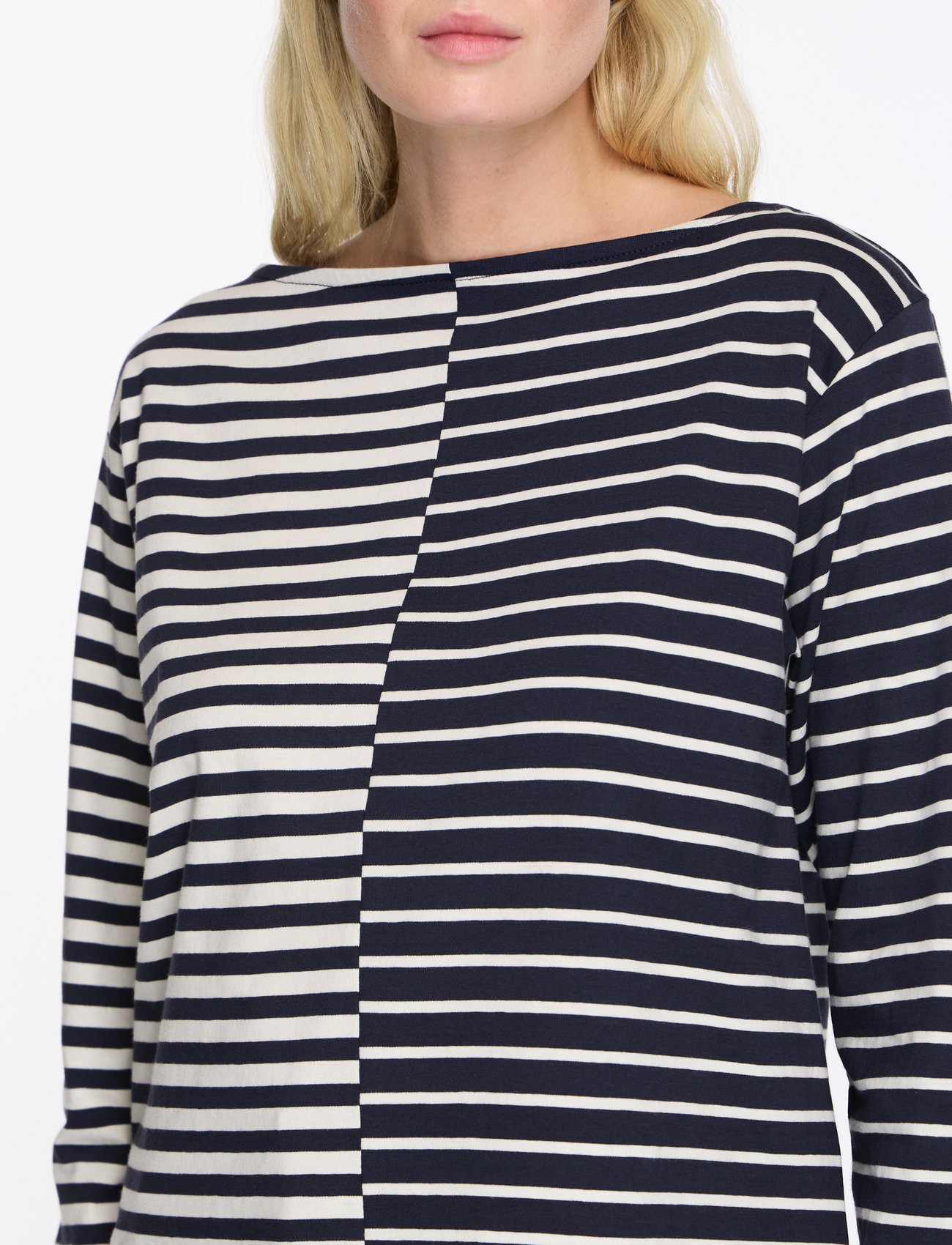 Mads Nørgaard - Soft Single Silke Tee LS - herbstliche kleidung - parisian night/vanilla ice blo - 5