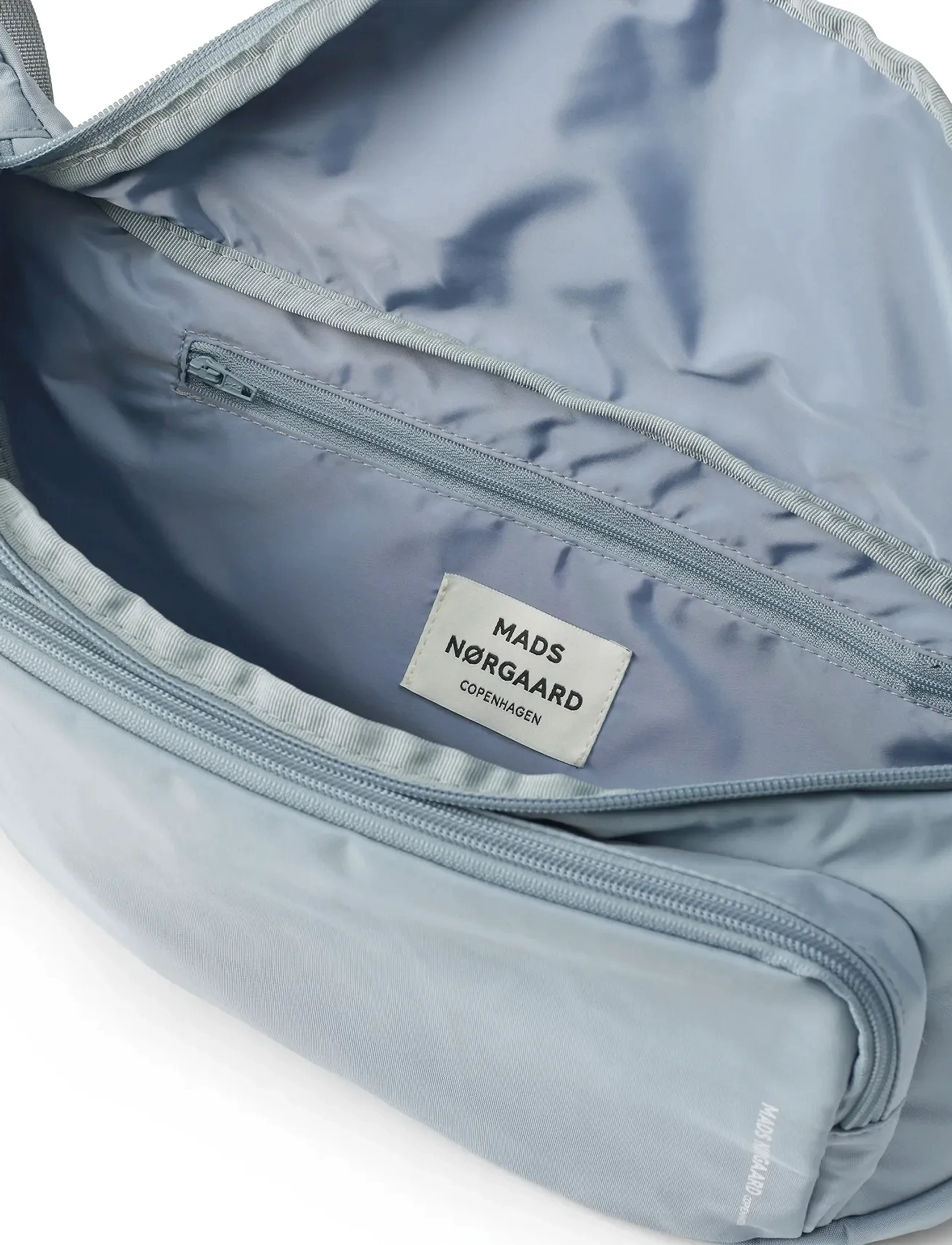 Mads Nørgaard - Tian Coco Bum Bag - modetrends - faded denim - 2