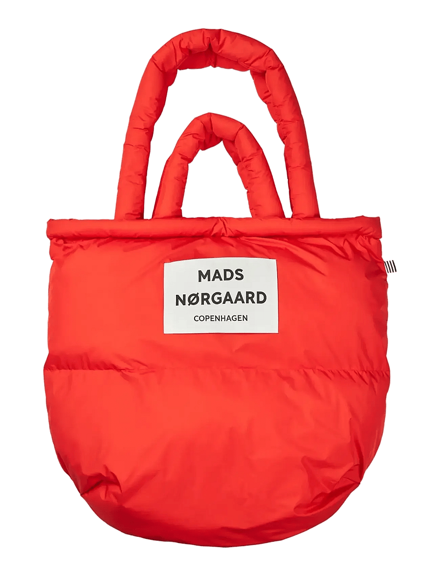 Mads Nørgaard - Light Ripstop Pillow Bag - tote bags - fiery red - 1
