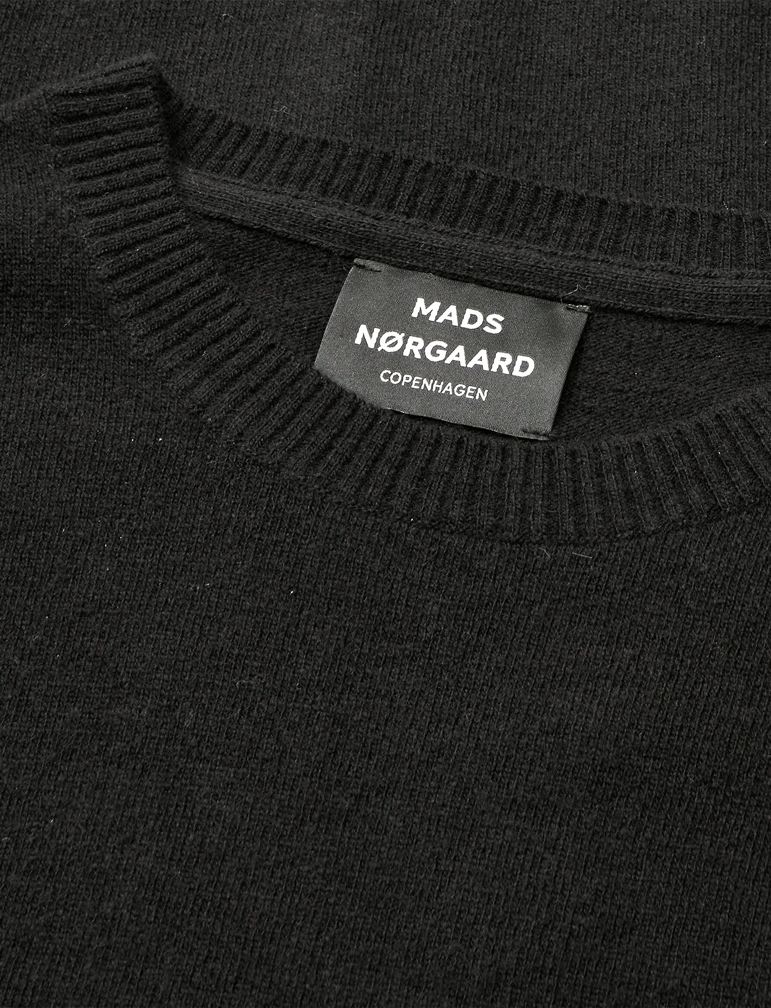 Mads Nørgaard - Super Wool Karsten Knit - rundhalsad - black - 3