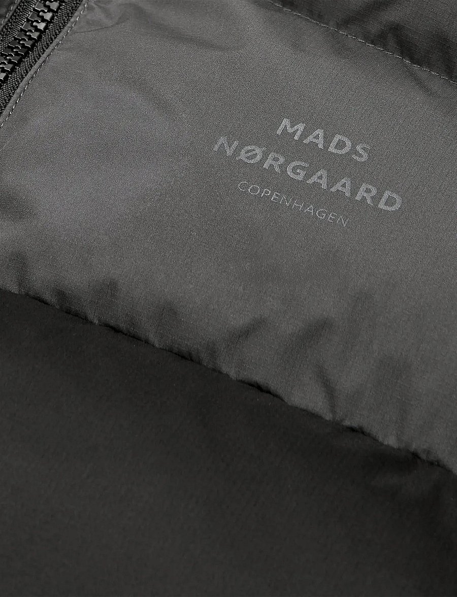 Mads Nørgaard - Light Ripstop Junino Jacket - winterjacke - black/asphalt - 3