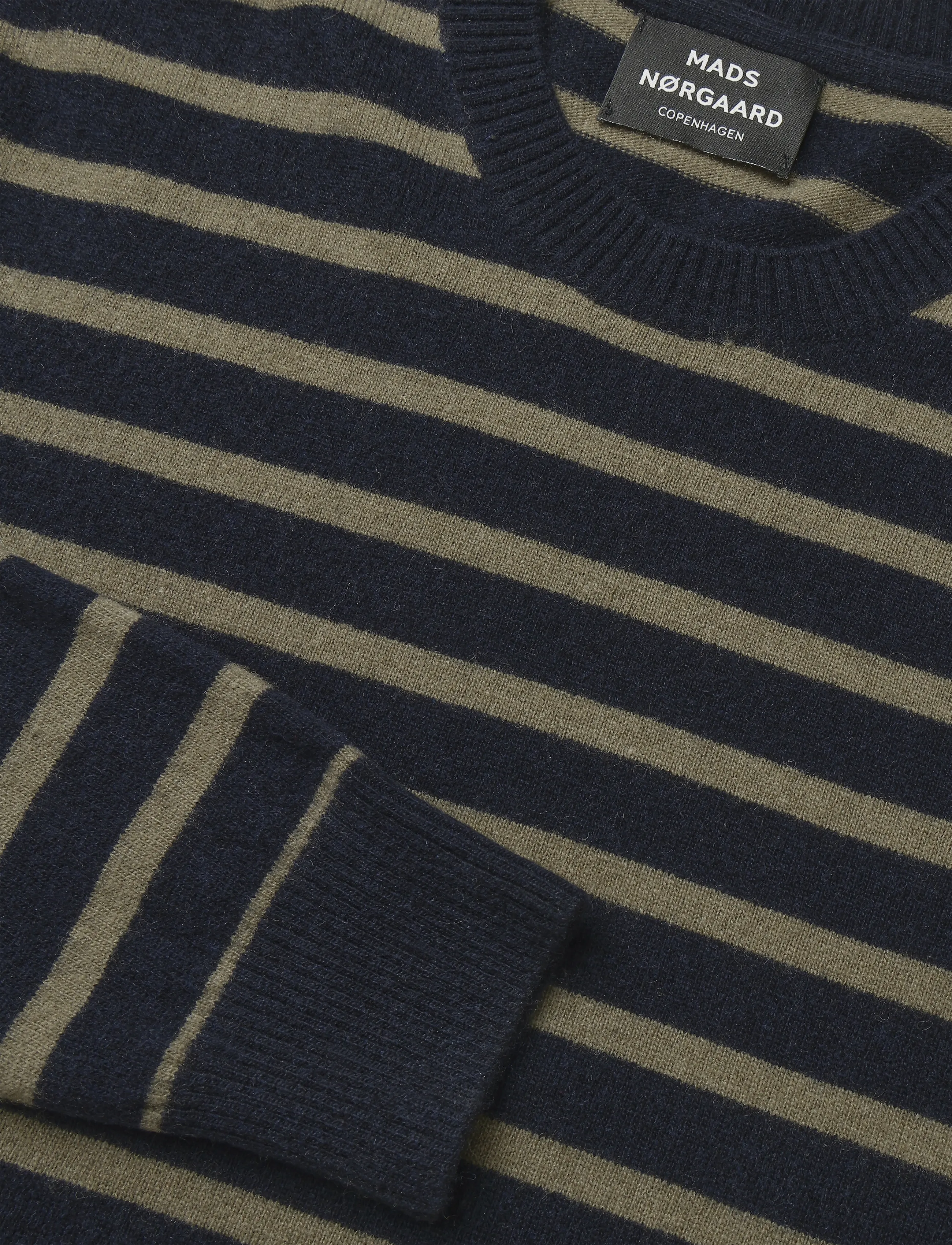 Mads Nørgaard - Super Wool Karsten Stripe Knit - Ümara kaelusega - sky captain/overland trek - 2