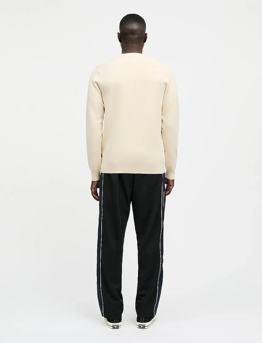 Mads Nørgaard - Urban Chase Knit - rundhalsad - rainy day - 2