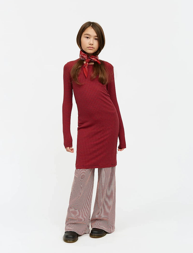 Mads Nørgaard - 5x5 Classic Stripe Dubina Short Dress - pikkade varrukatega vabaaja kleidid - parisian night/high risk red - 0