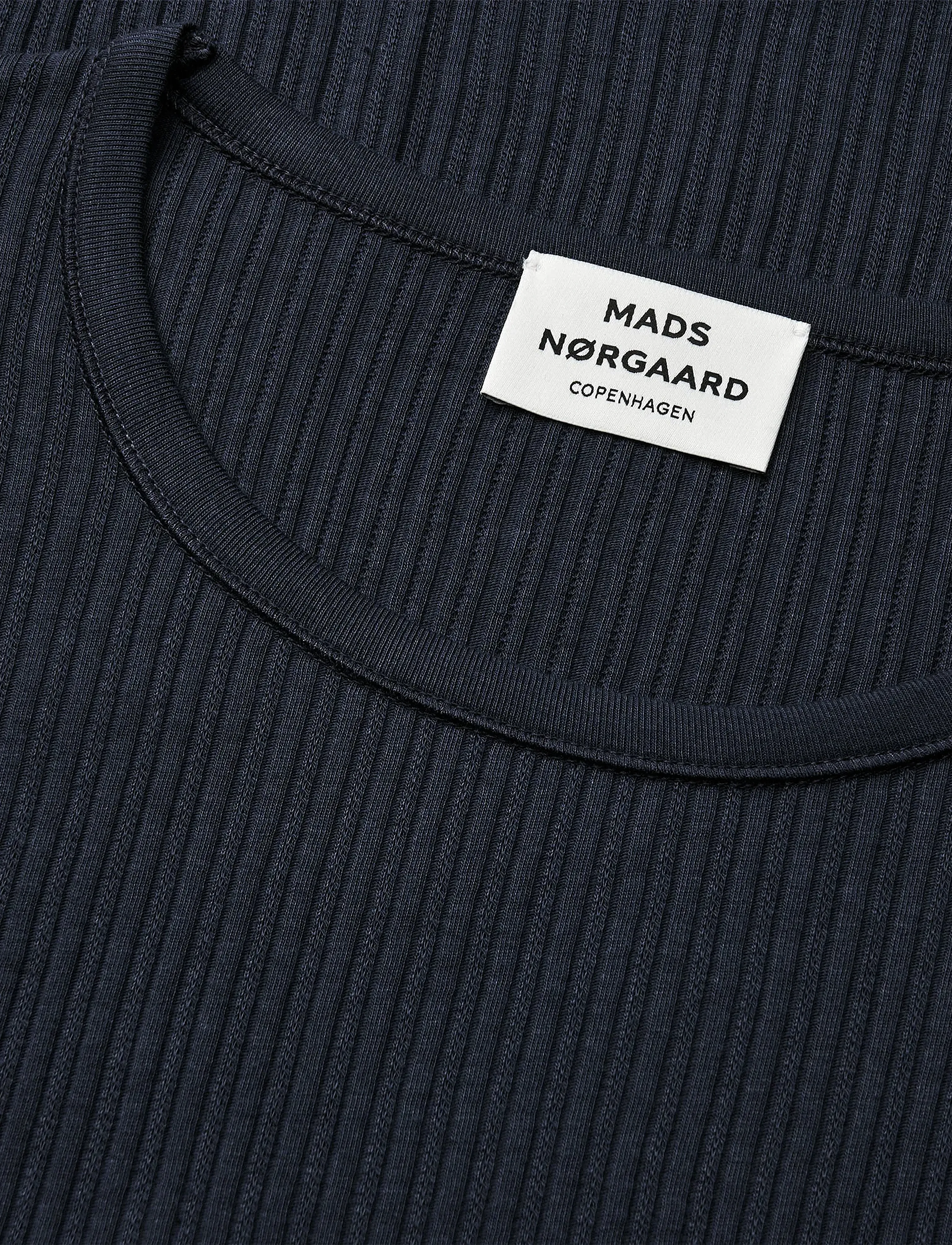 Mads Nørgaard - Pointella Troja Tee LS FAV - langerma toppar - parisian night - 3
