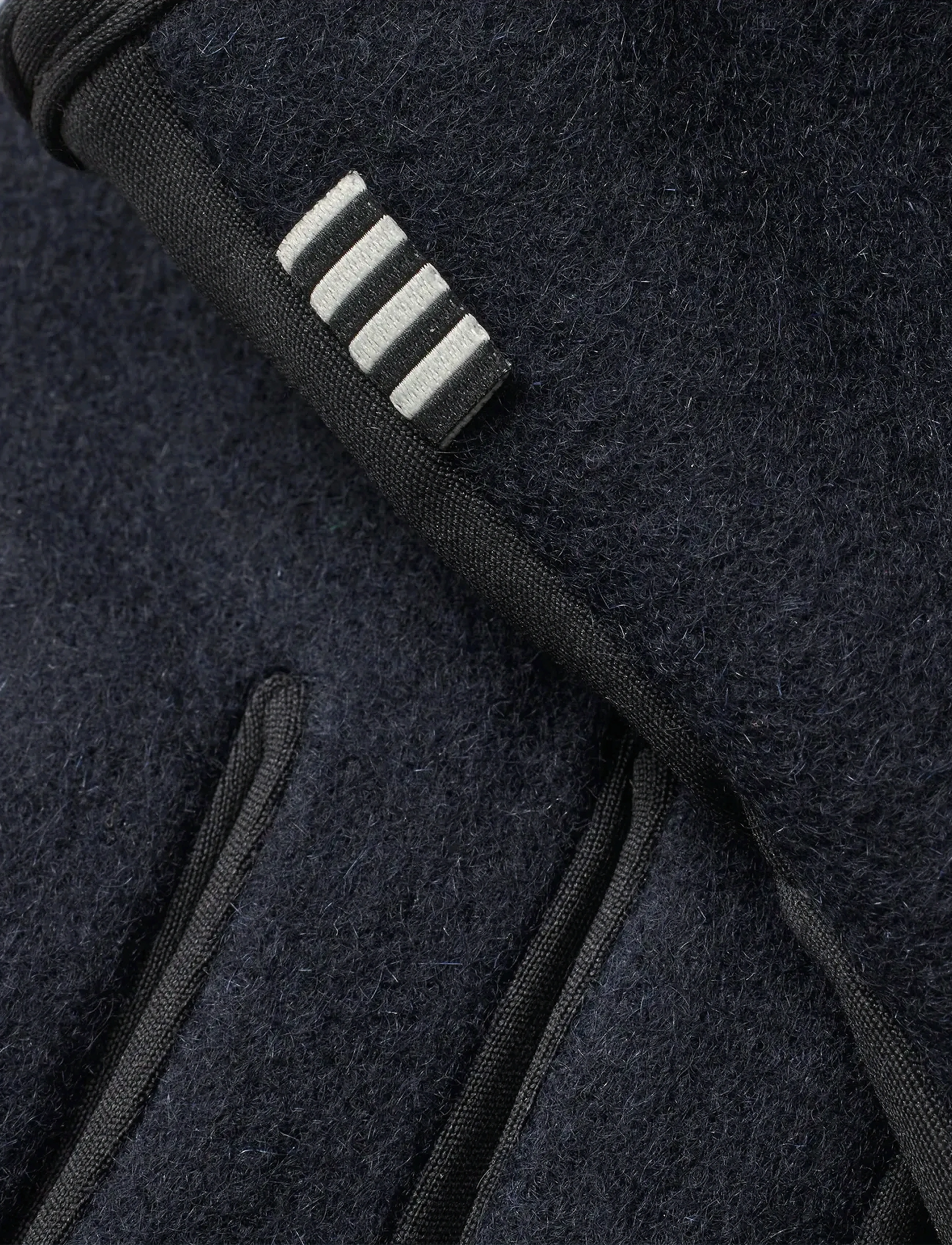 Mads Nørgaard - Woven Wool Mix Trissie Glove - pirkstu cimdi - parisian night - 1