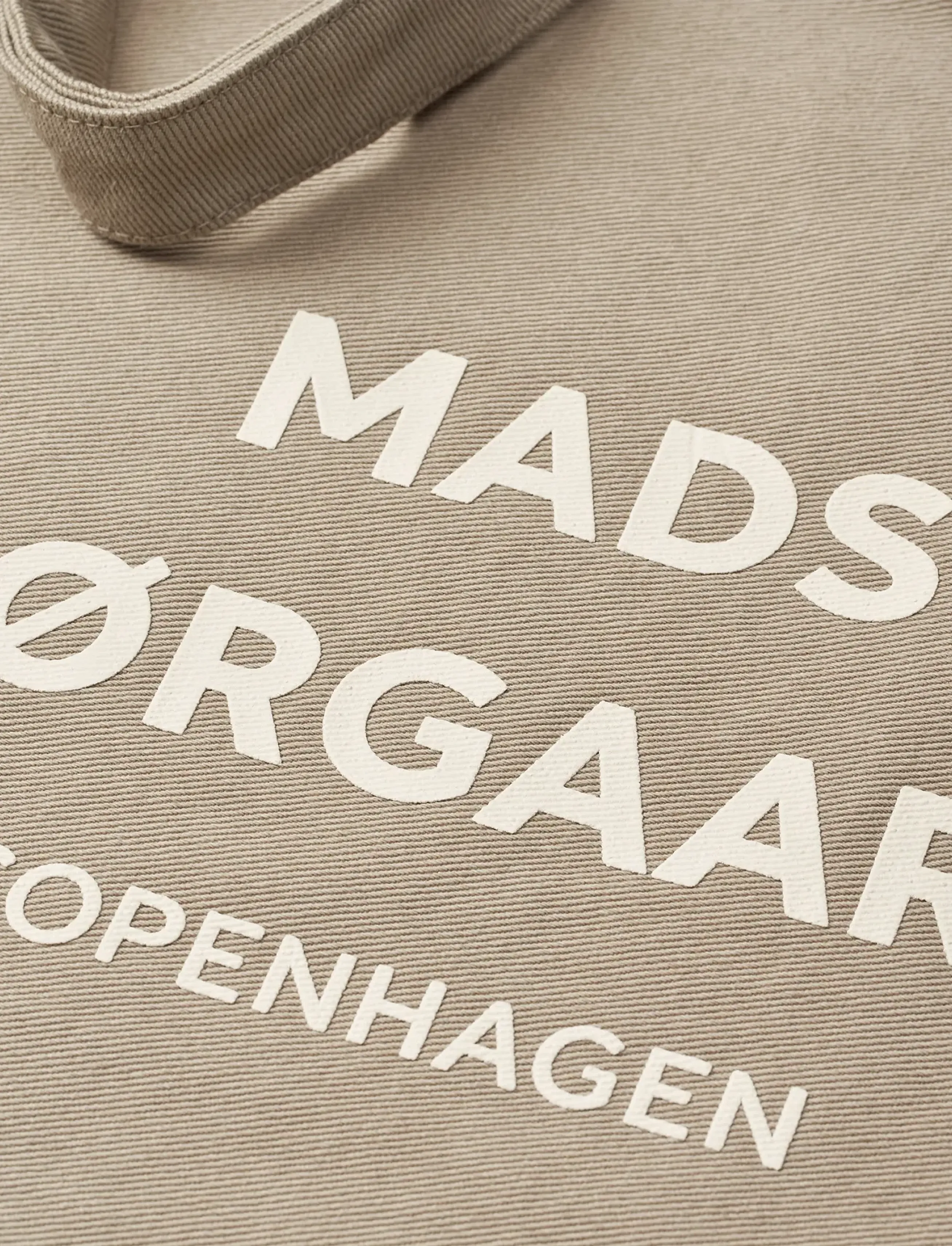 Mads Nørgaard - Boutique Athene Bag - tote bags - overland trek - 2