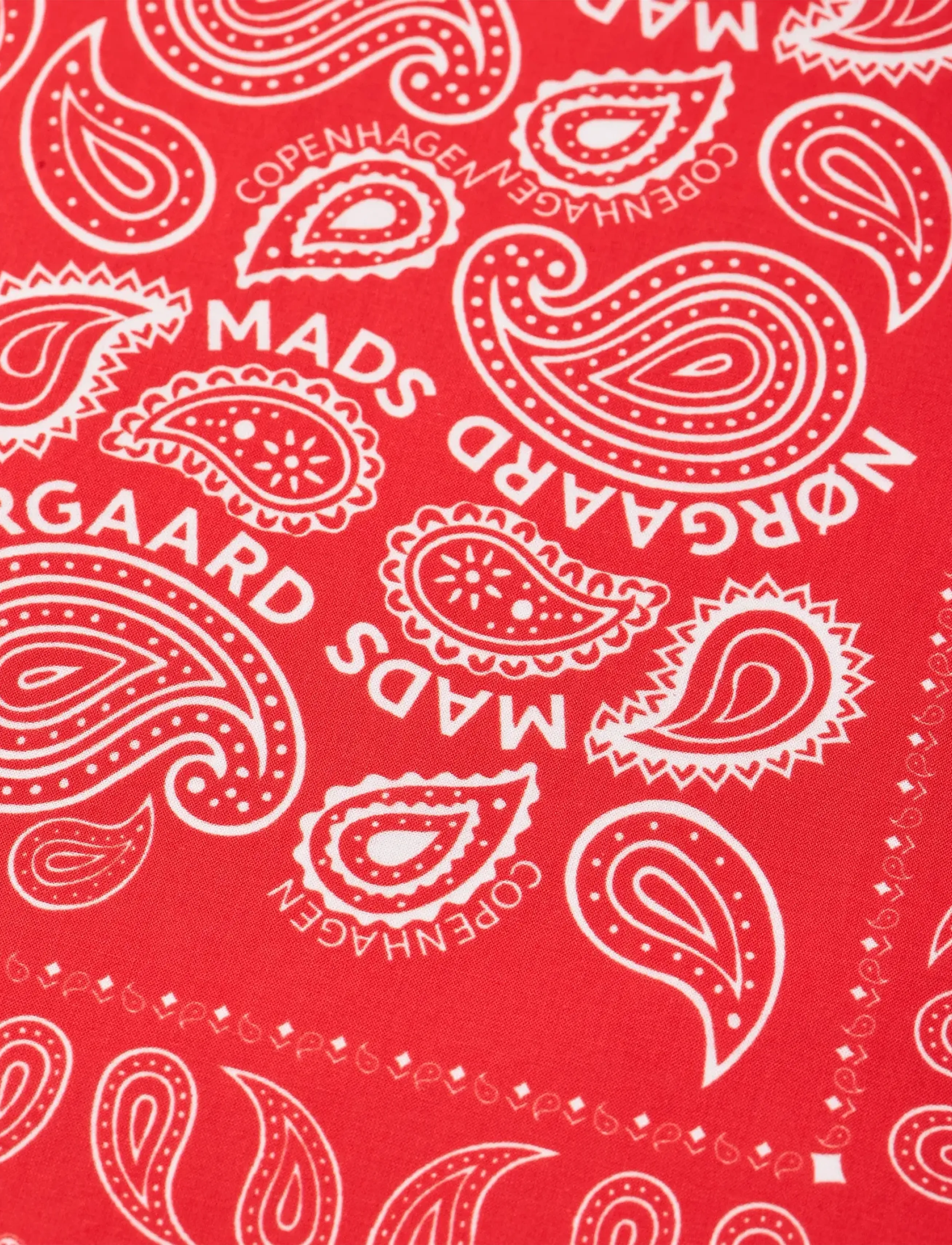 Mads Nørgaard - Soft Cotton Paisley Scarf Solid - sjalar - fiery red - 2