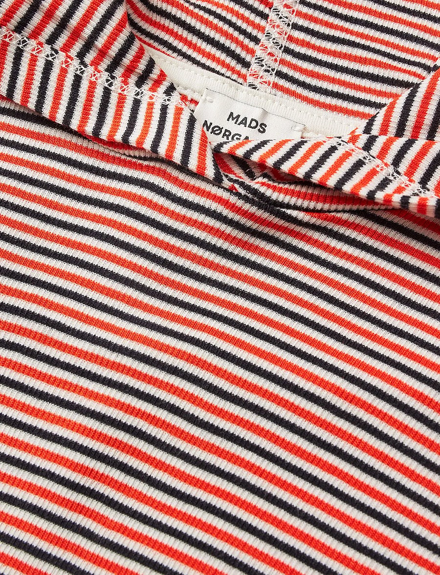Mads Nørgaard - 2x2 Cotton Stripe Tally Hoodie - sweatshirts & hættetrøjer - fiery red/vanilla ice - 4