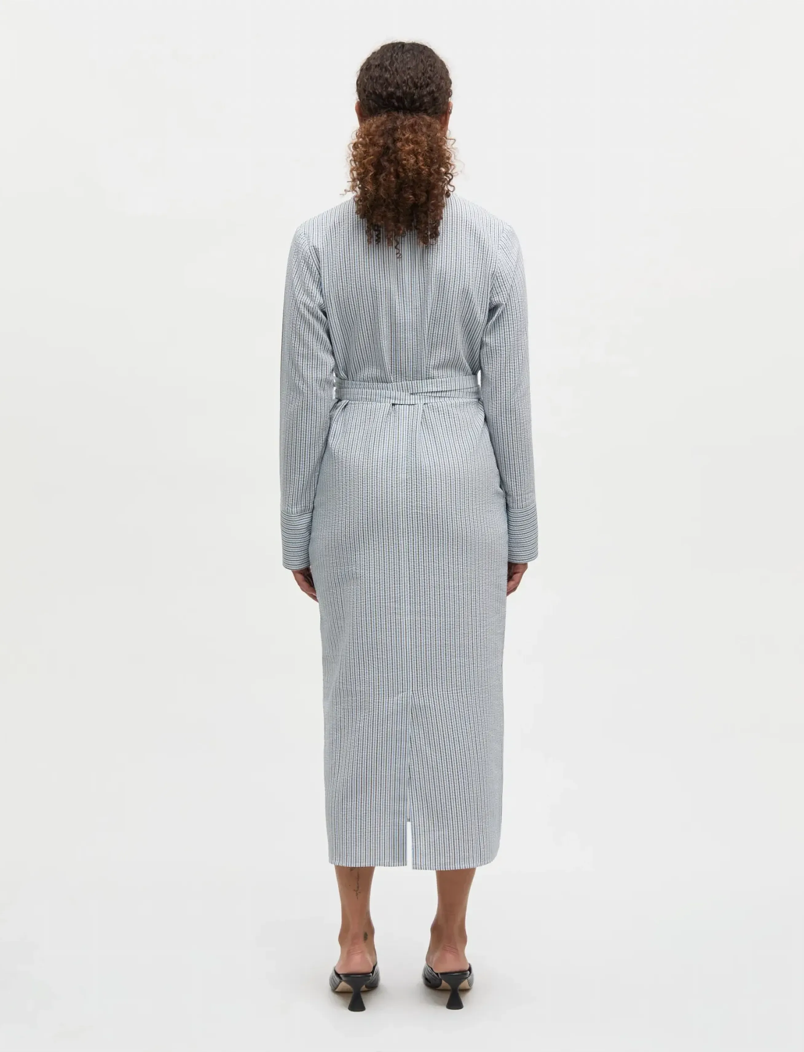 Mads Nørgaard - Soft Crease Oda Dress - maxi kjoler - sky captain/bright cobalt/vani - 2