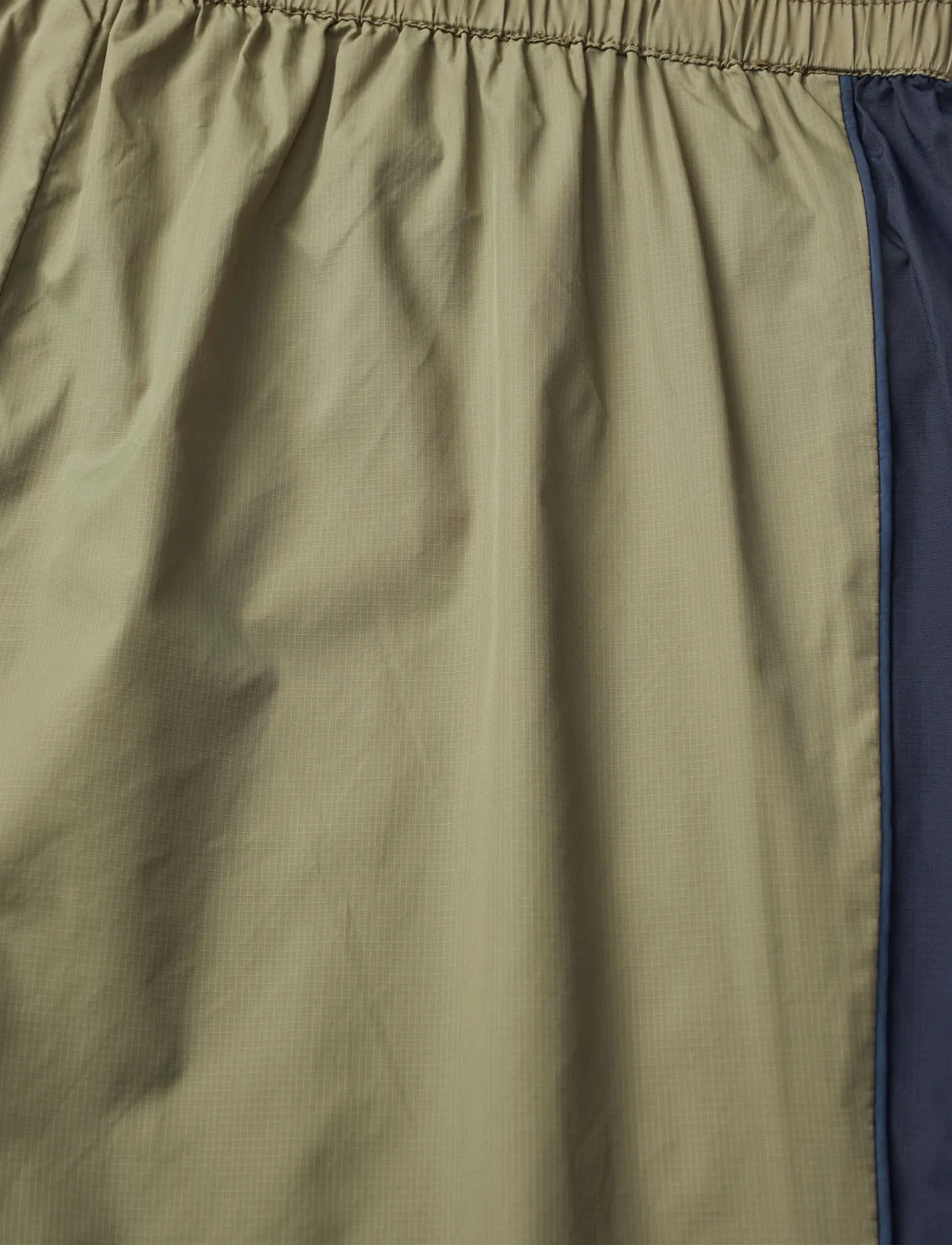 Mads Nørgaard - Ripstop Nylon Mille Pants - joggers copy - overland trek/sky captain - 3
